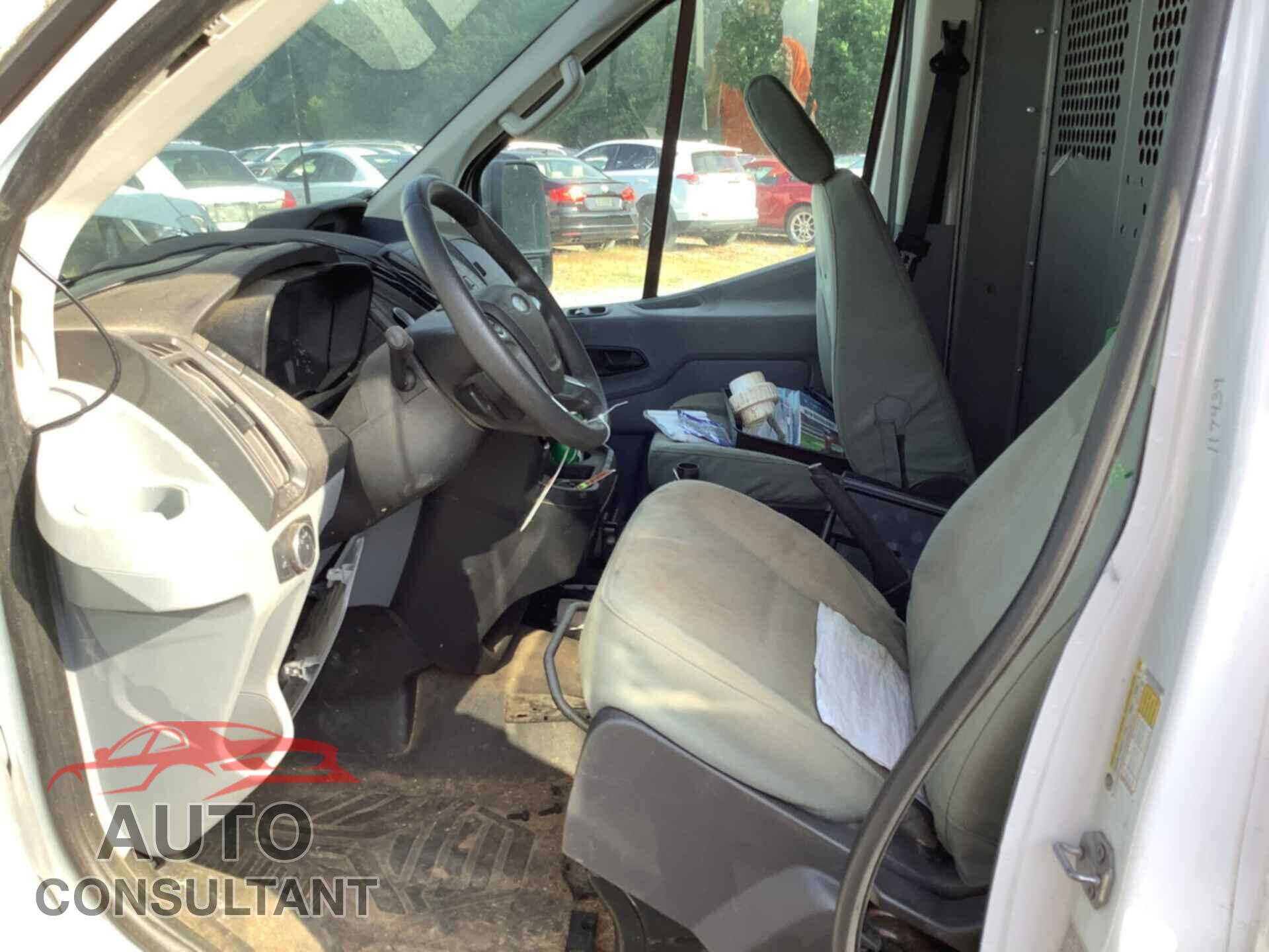 FORD TRANSIT 2017 - 1FTYE1CM2HKA94651