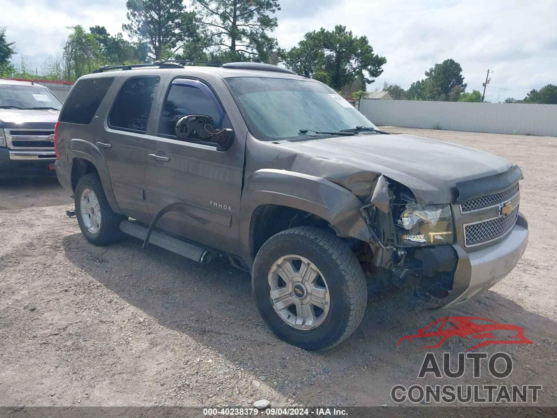 CHEVROLET TAHOE 2011 - 1GNSKBE01BR400100