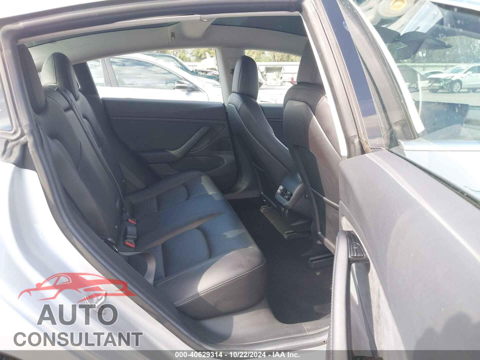 TESLA MODEL 3 2018 - 5YJ3E1EA2JF031114