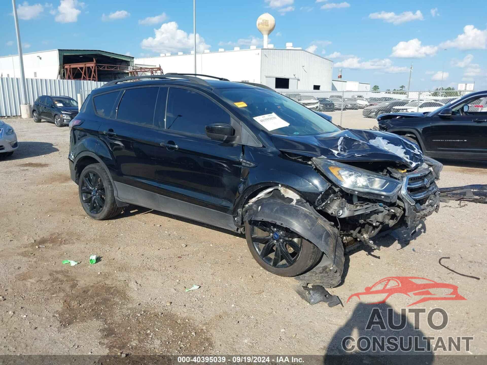 FORD ESCAPE 2018 - 1FMCU9GD3JUD43356