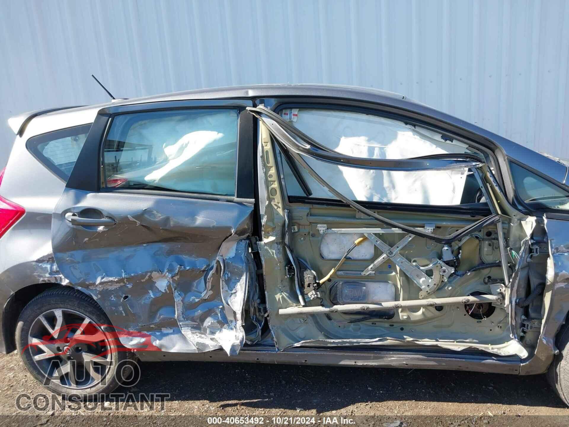 NISSAN VERSA NOTE 2017 - 3N1CE2CP4HL366919