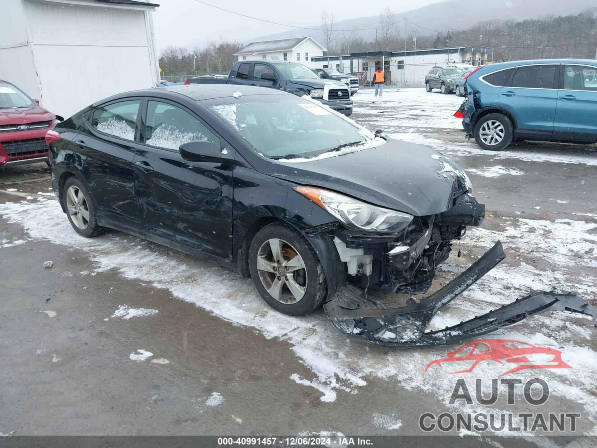 HYUNDAI ELANTRA 2013 - 5NPDH4AE8DH395064