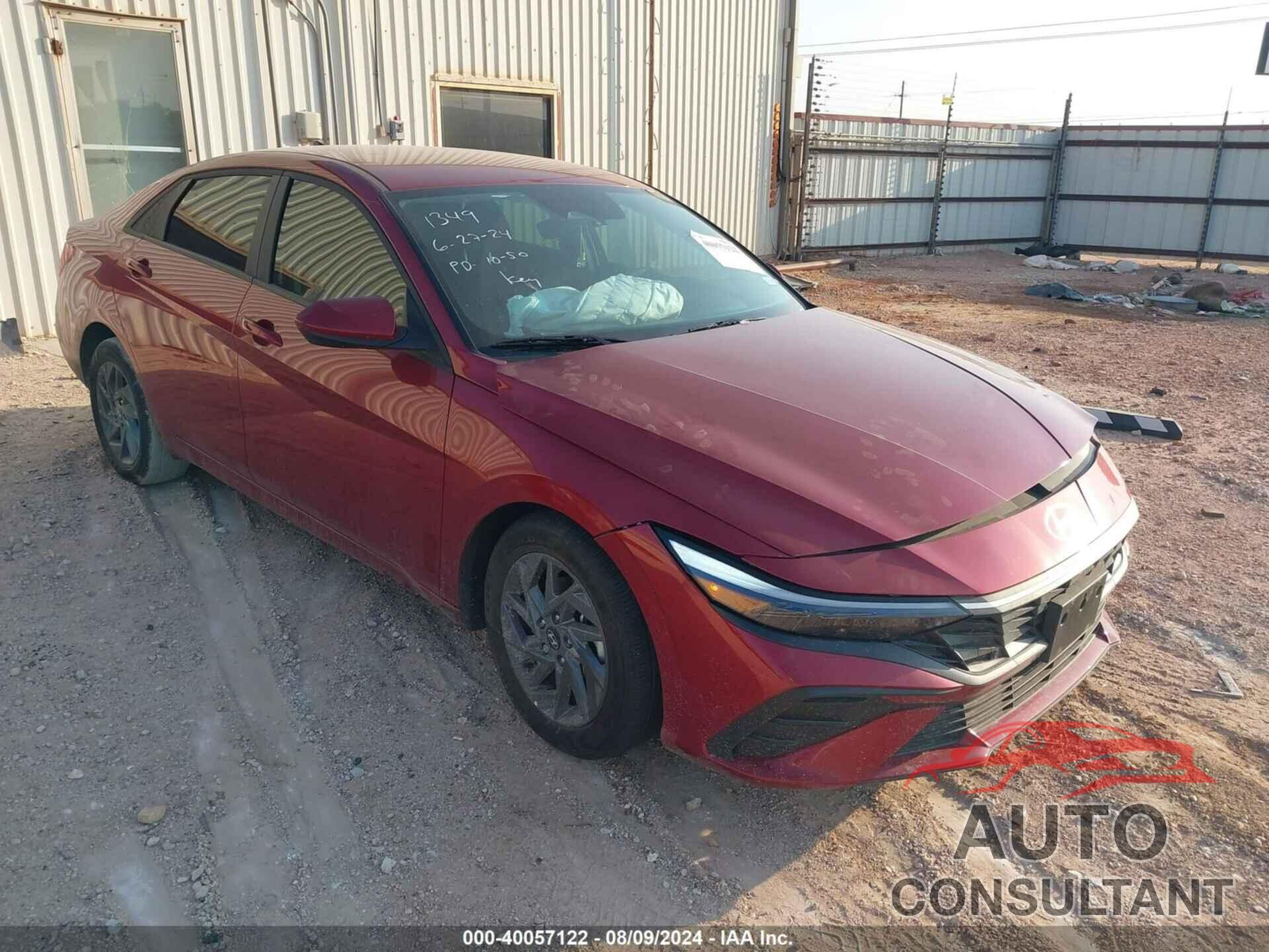 HYUNDAI ELANTRA 2024 - KMHLM4DG4RU701349