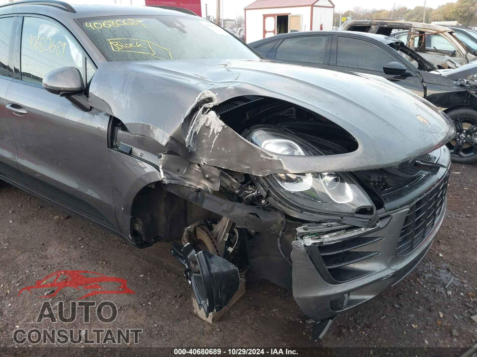 PORSCHE MACAN 2017 - WP1AA2A53HLB08984