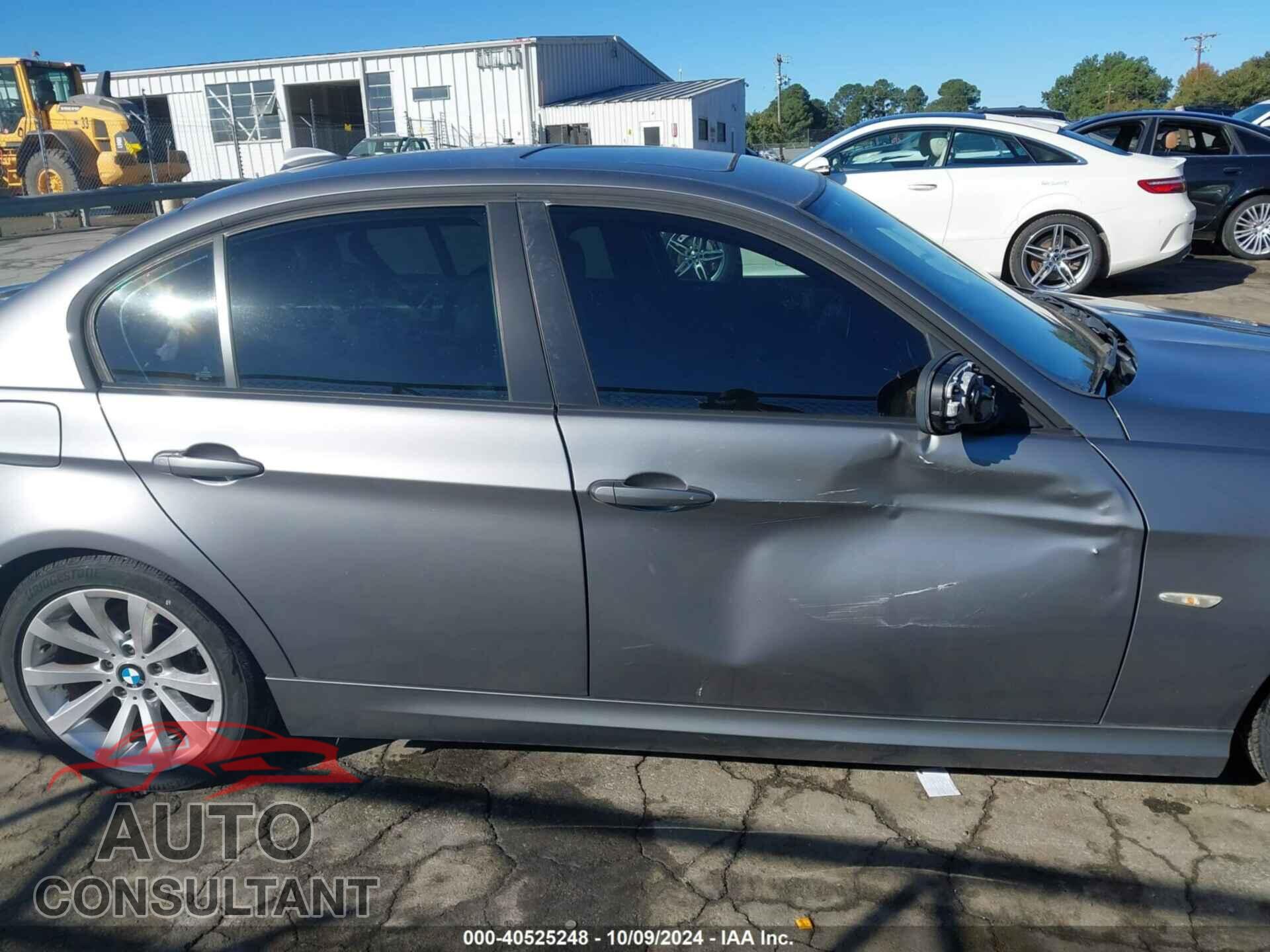 BMW 328I 2011 - WBAPH7C58BA802488
