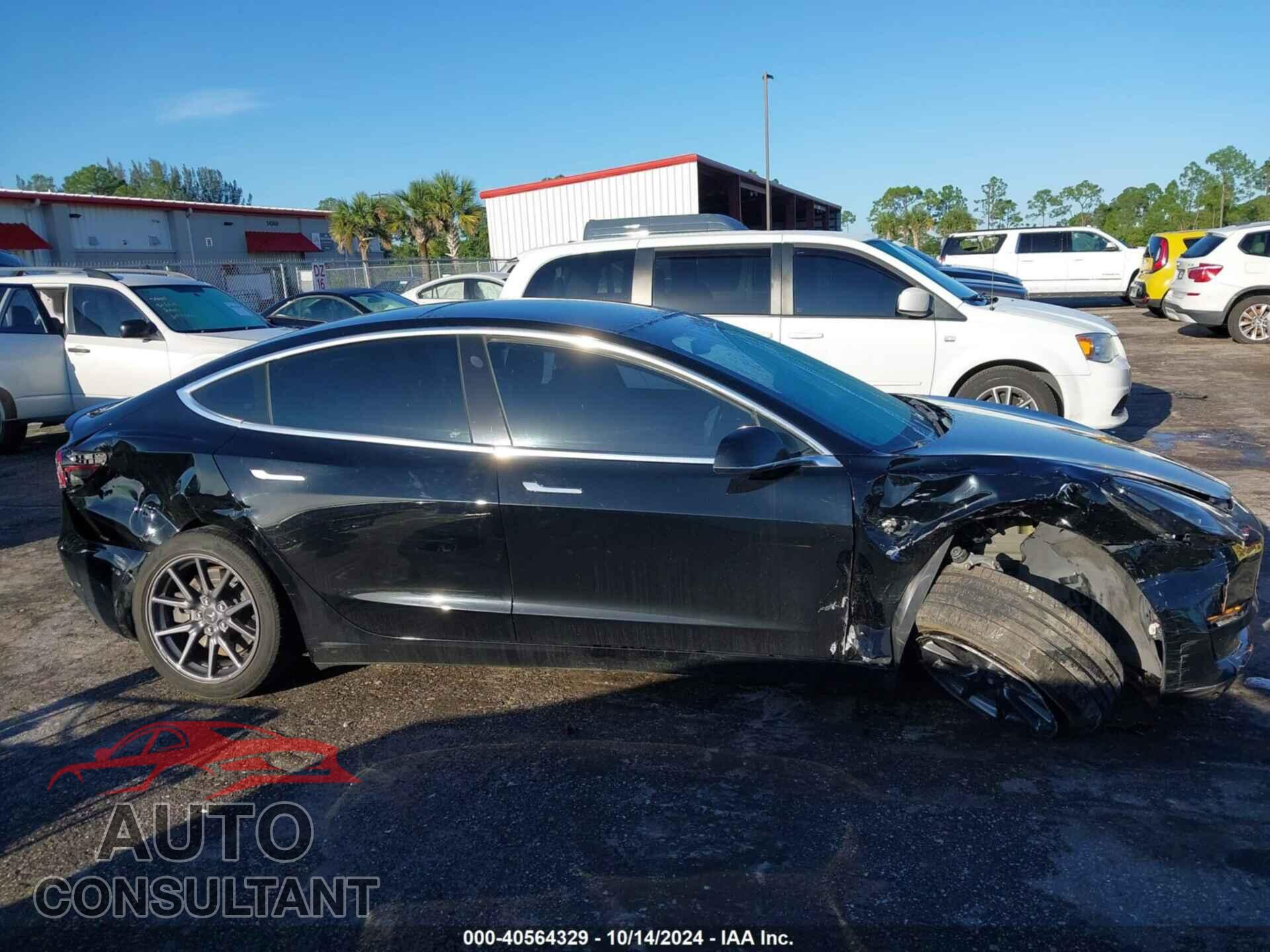 TESLA MODEL 3 2019 - 5YJ3E1EAXKF325409