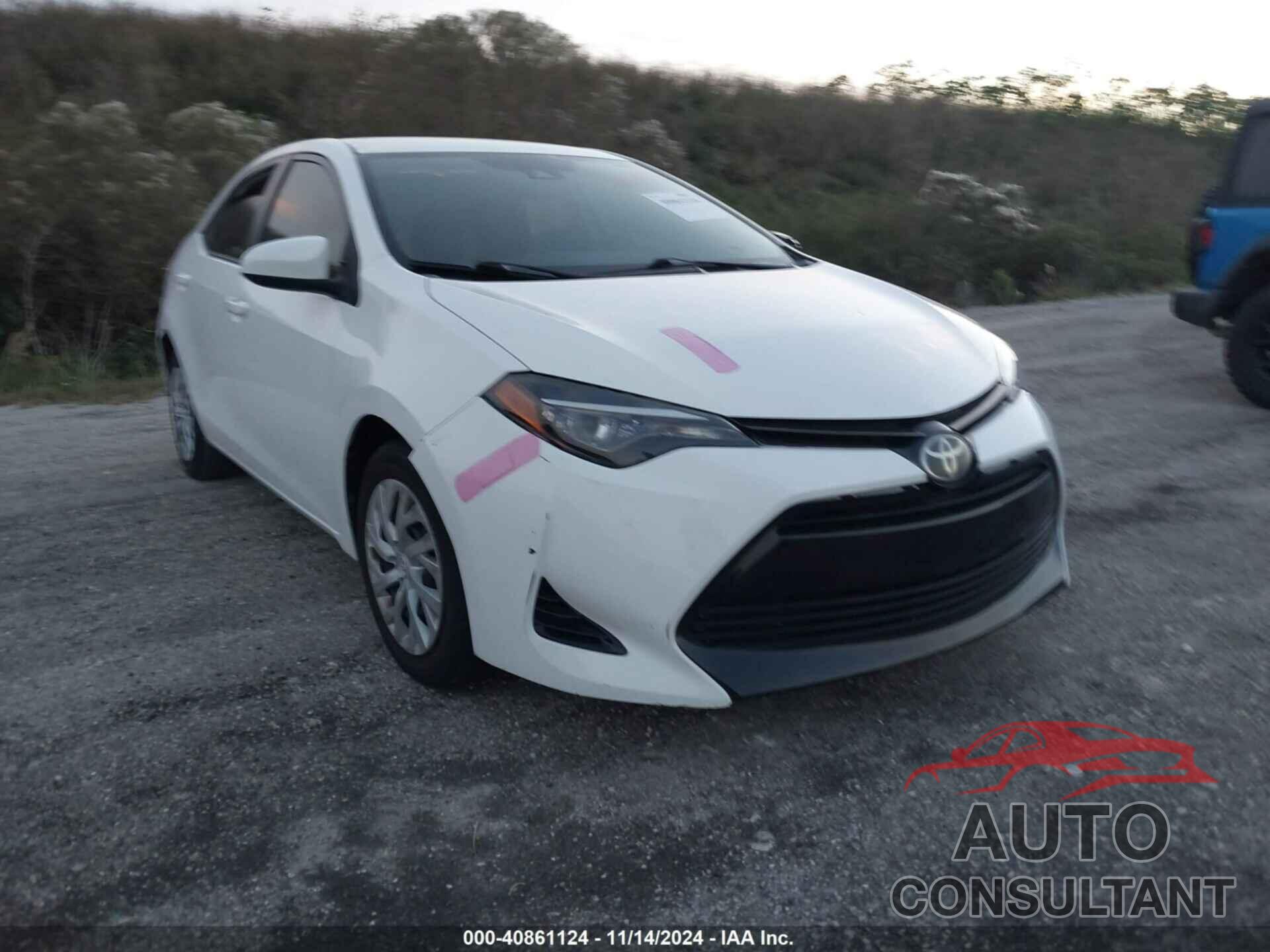 TOYOTA COROLLA 2017 - 5YFBURHE4HP662943