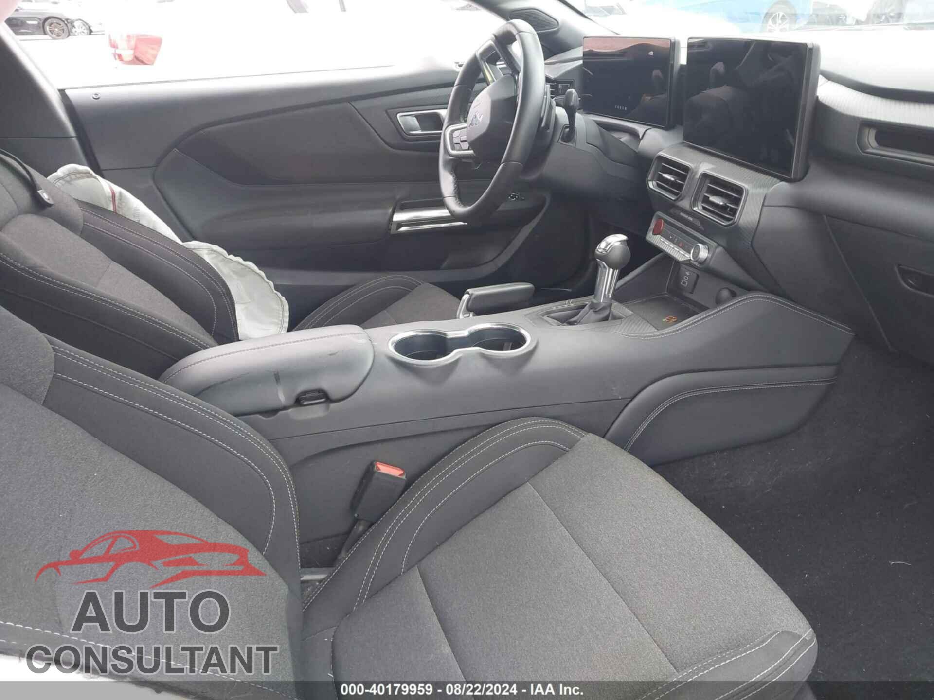 FORD MUSTANG 2024 - 1FA6P8CF2R5408557