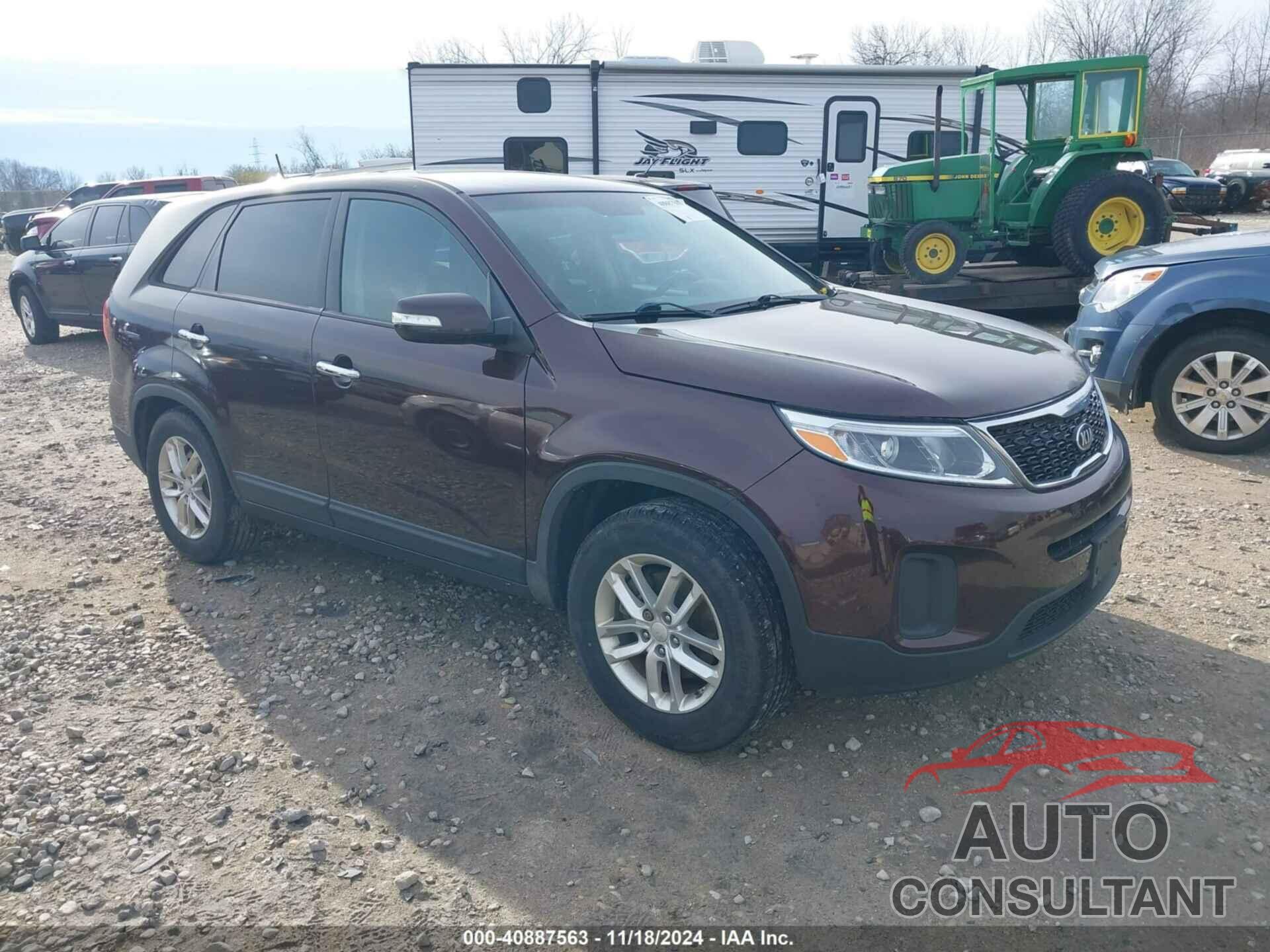 KIA SORENTO 2015 - 5XYKT3A68FG590214