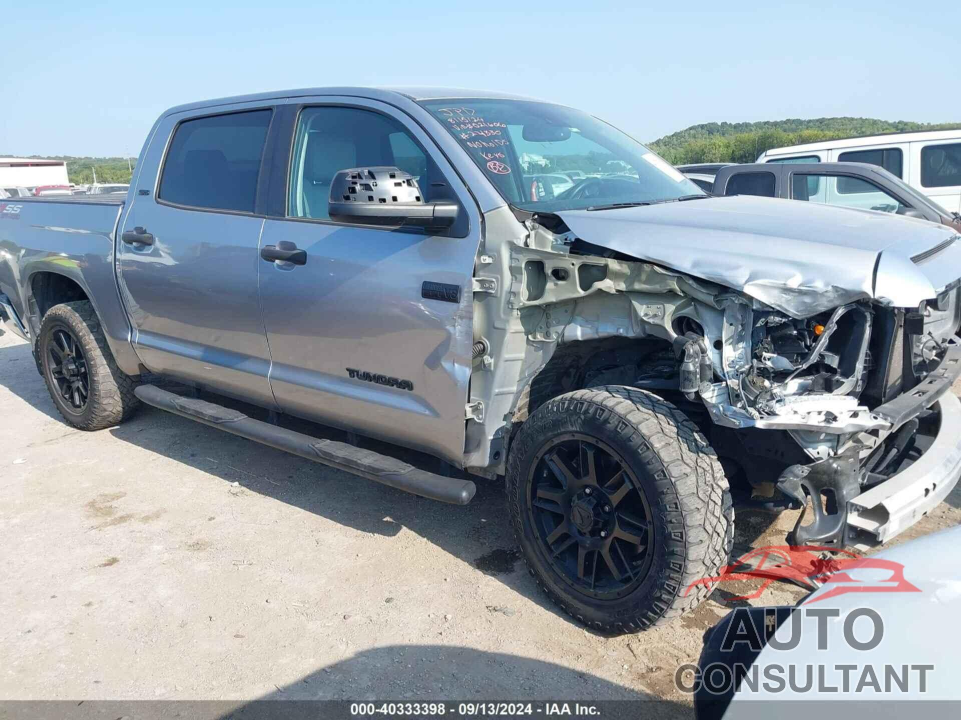 TOYOTA TUNDRA 2021 - 5TFDY5F11MX021606