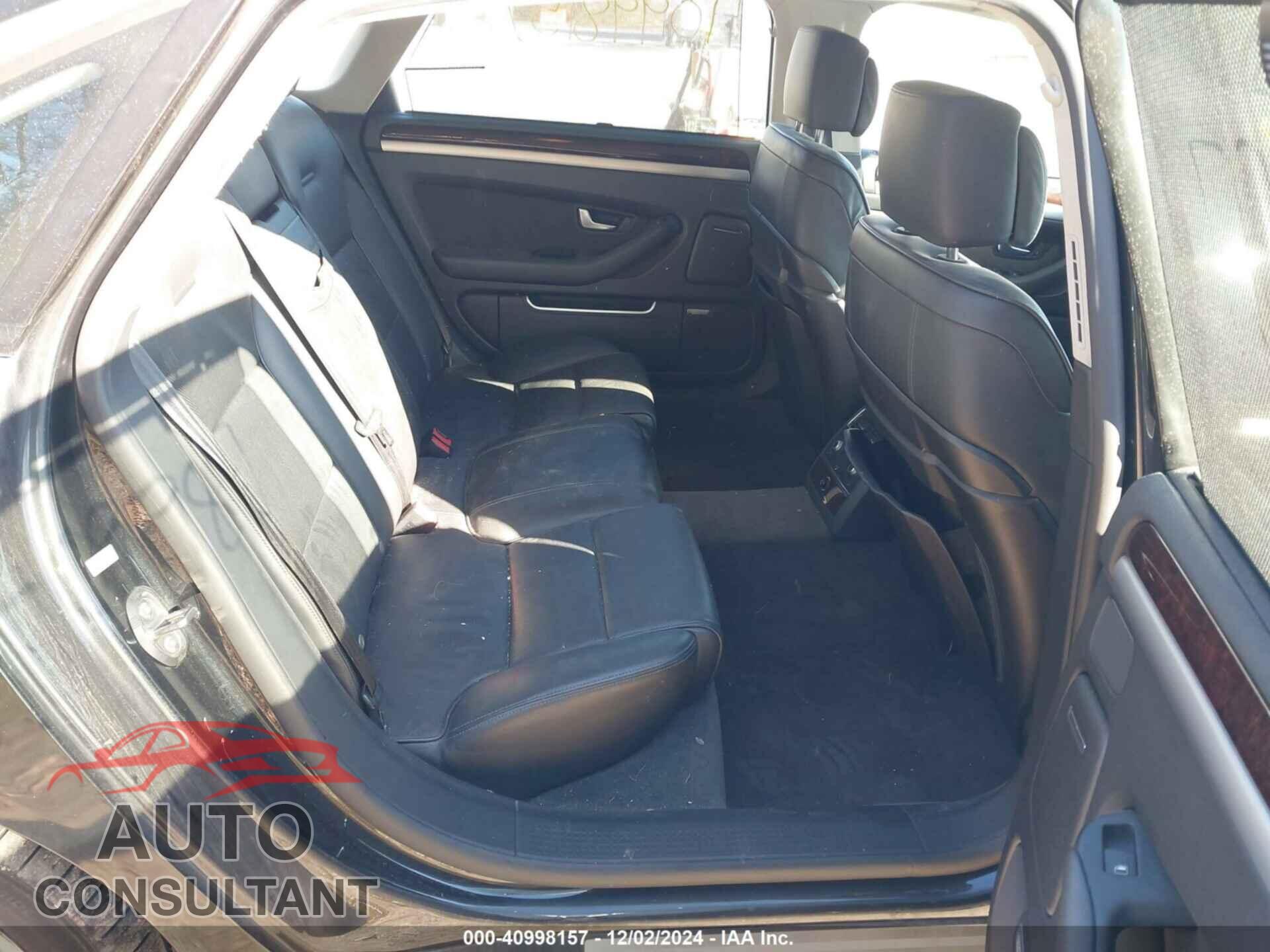 AUDI A8 L 2010 - WAURVAFA2AN005992