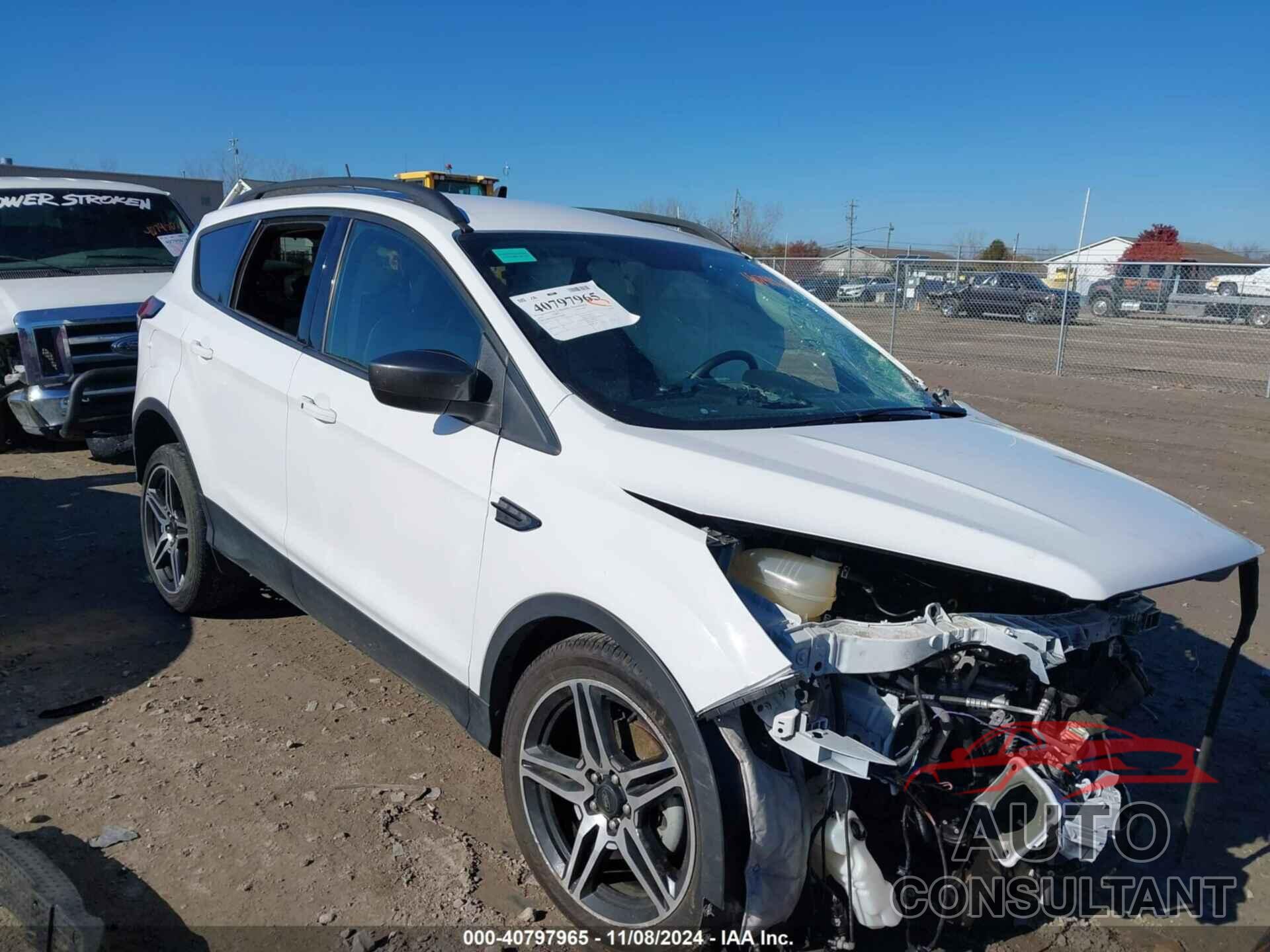 FORD ESCAPE 2019 - 1FMCU0HD1KUB62039