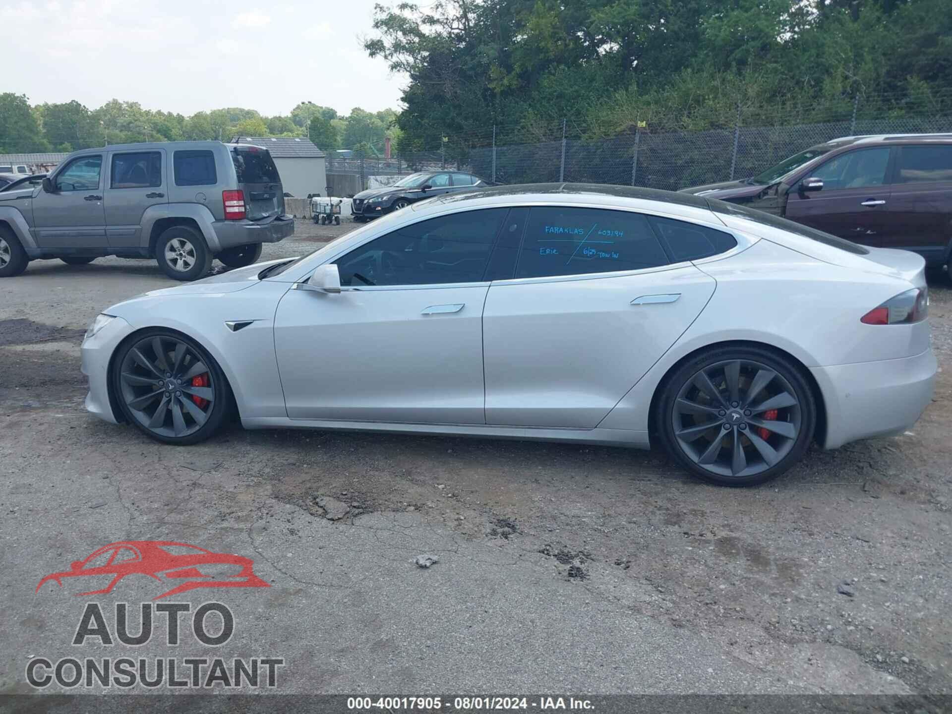 TESLA MODEL S 2017 - 5YJSA1E40HF227564