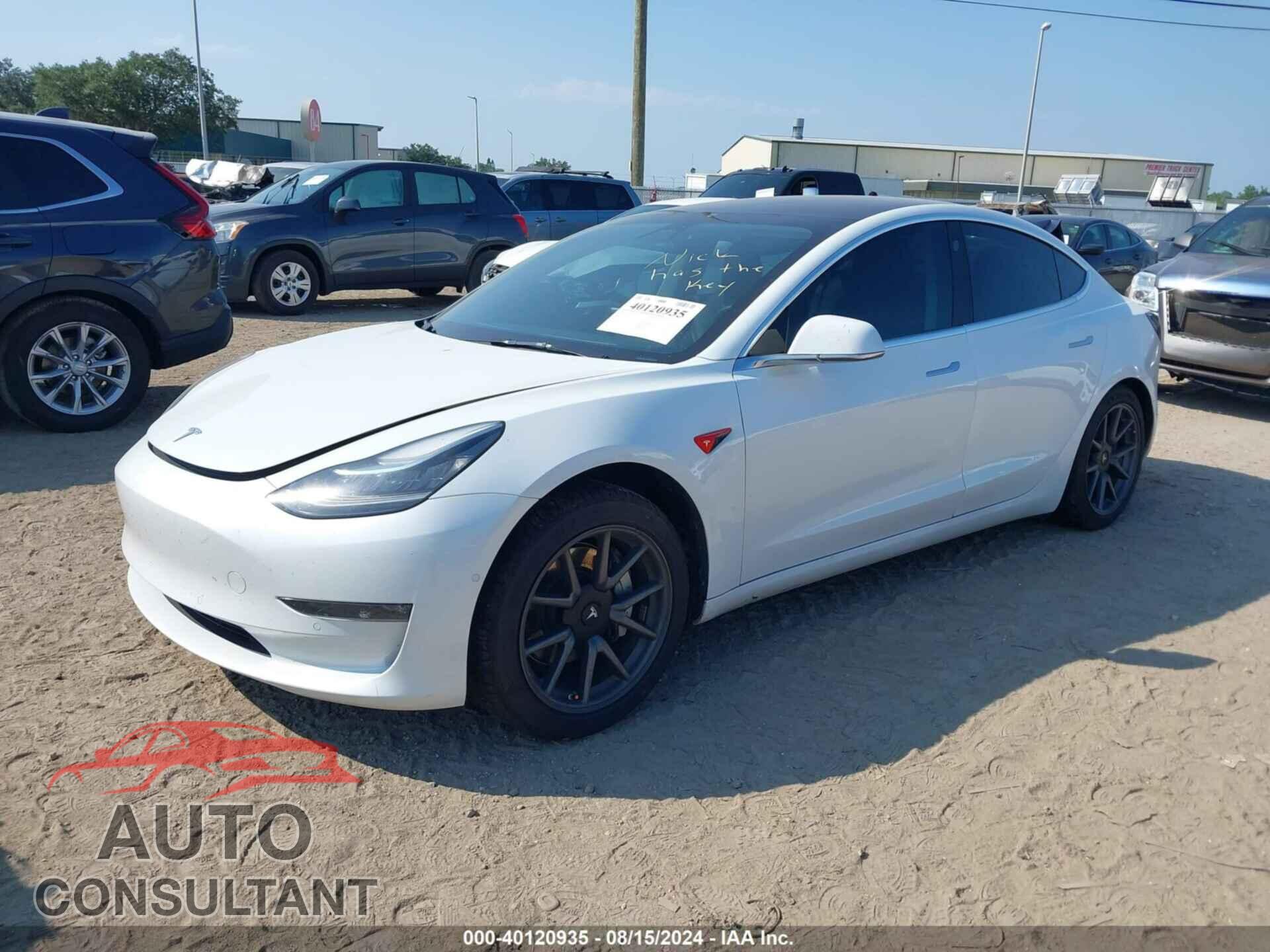 TESLA MODEL 3 2018 - 5YJ3E1EA2JF042307