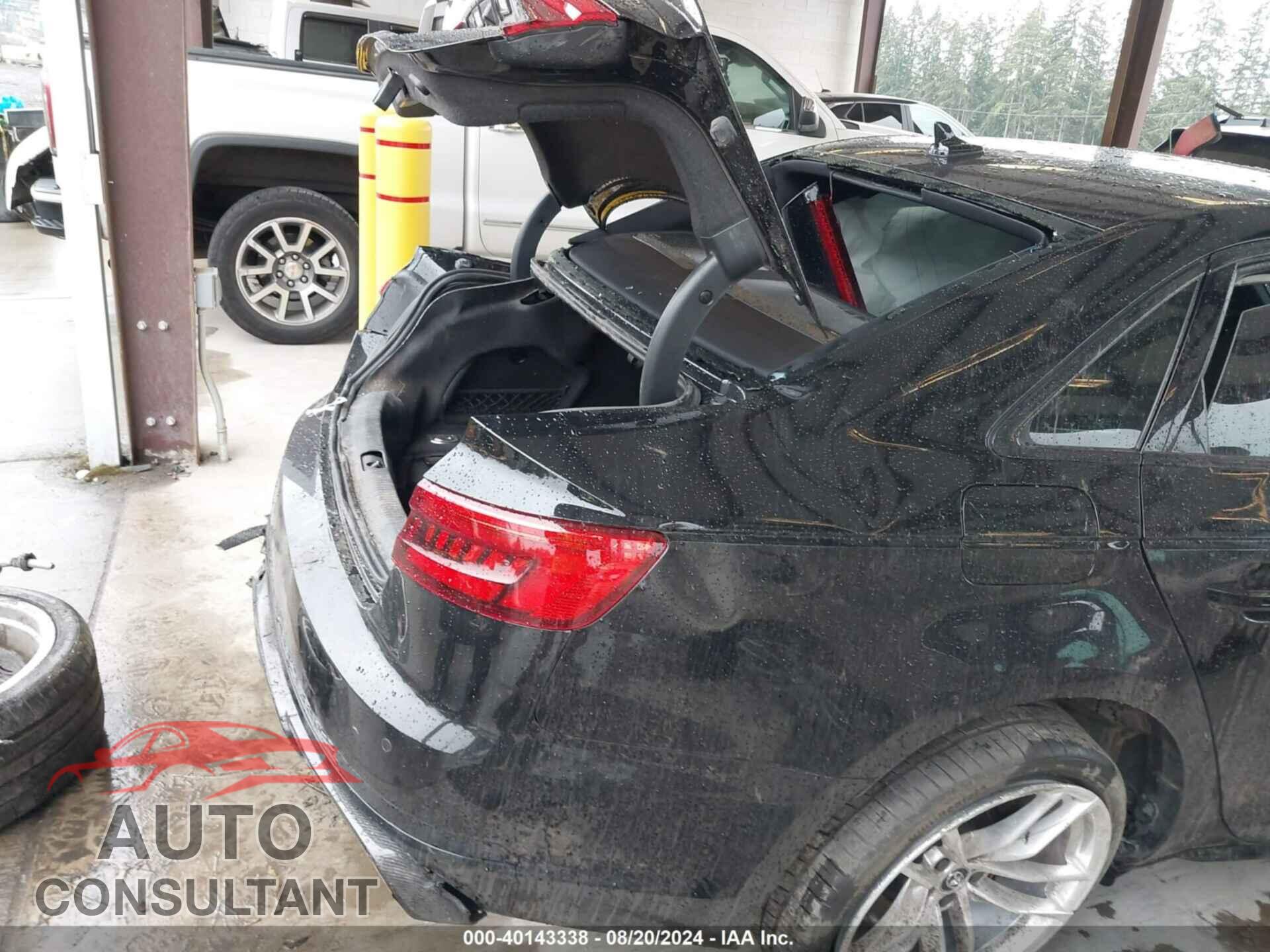 AUDI S4 2018 - WAUB4AF40JA001235