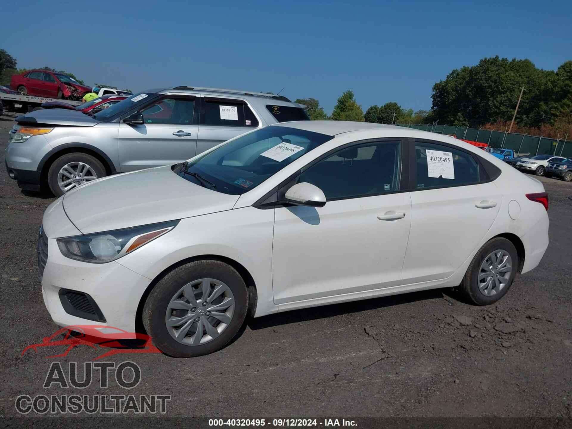 HYUNDAI ACCENT 2018 - 3KPC24A38JE010193