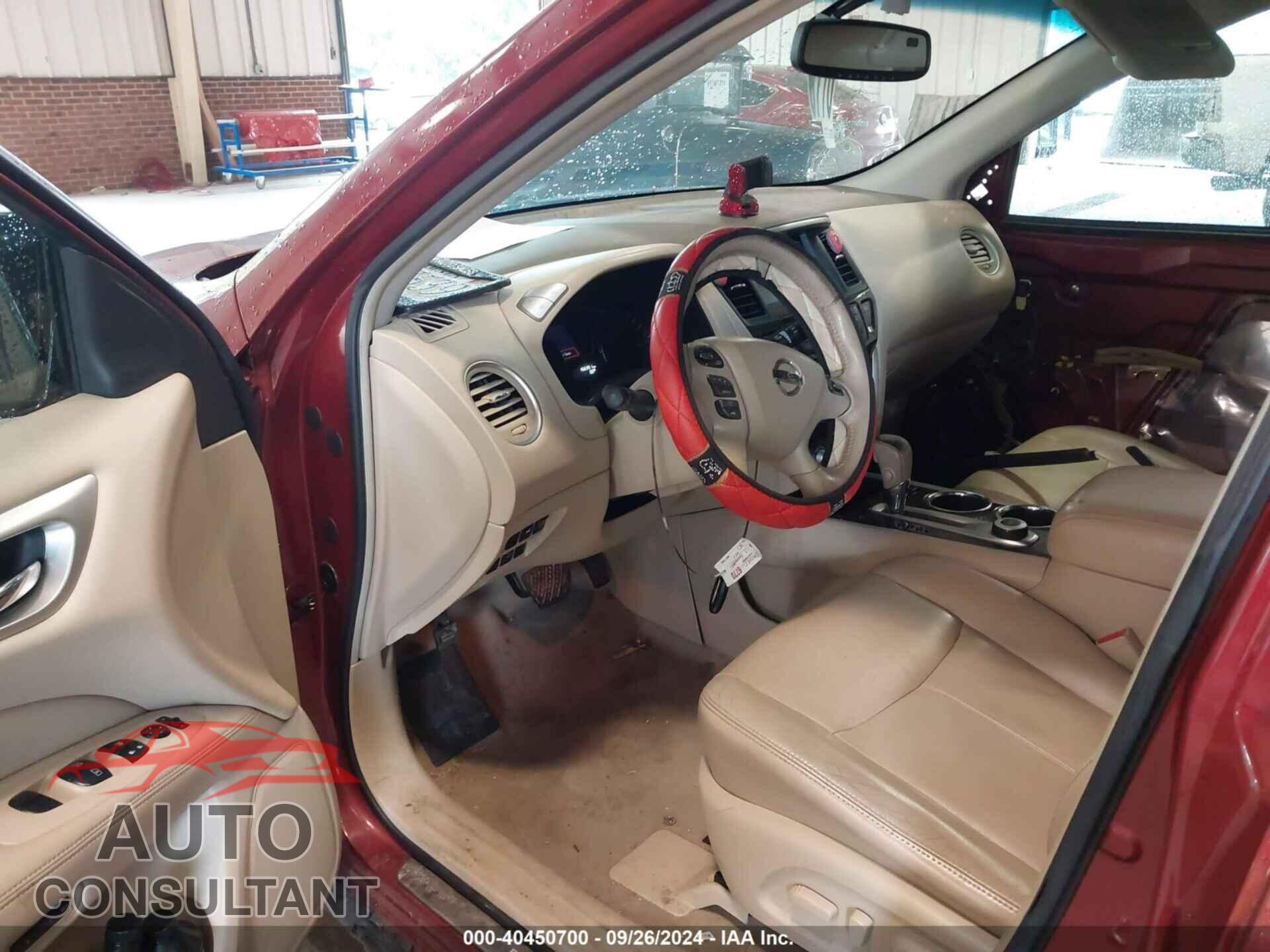 NISSAN PATHFINDER 2013 - 5N1AR2MM2DC614633