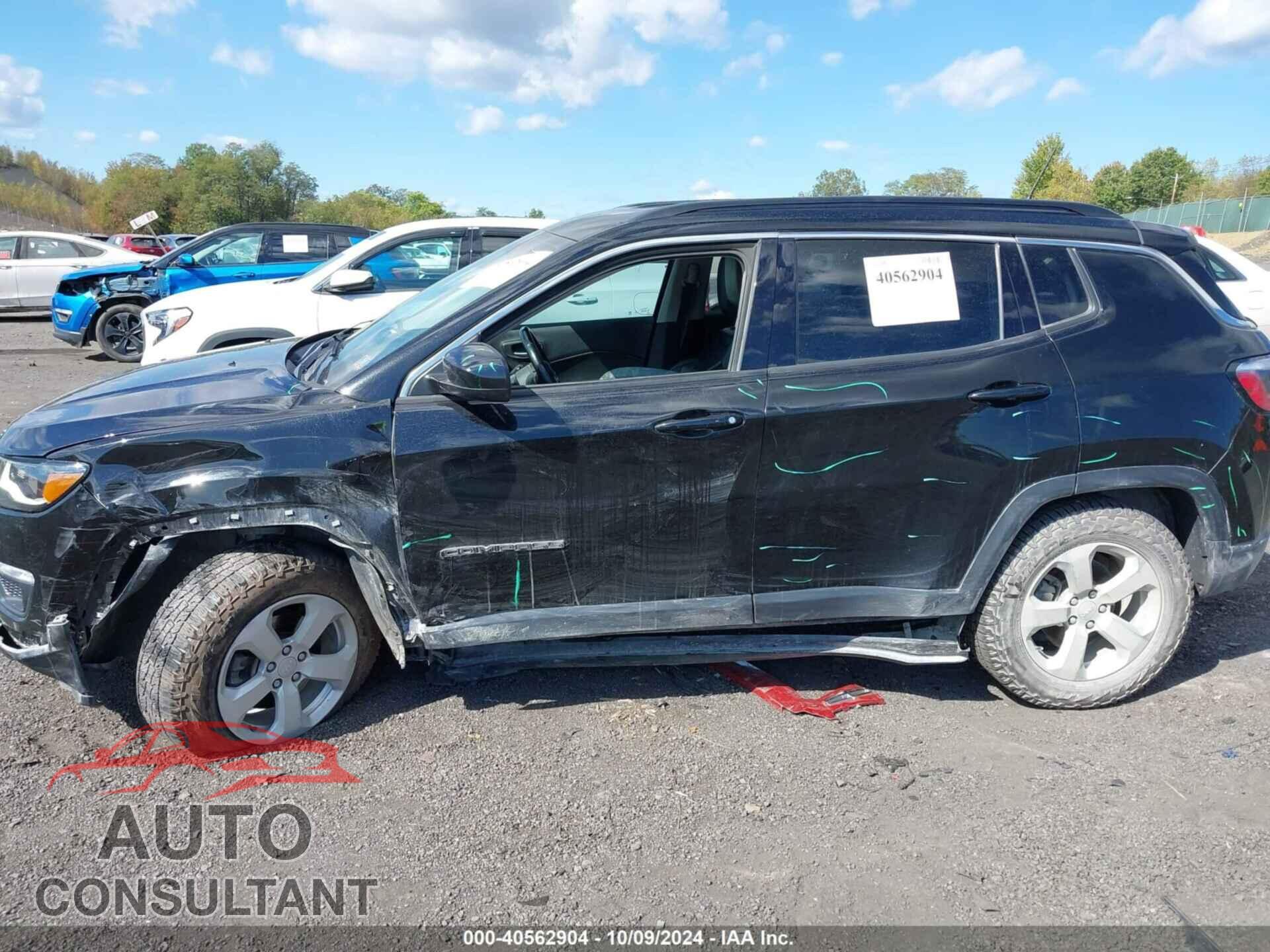 JEEP COMPASS 2018 - 3C4NJDBB0JT393060