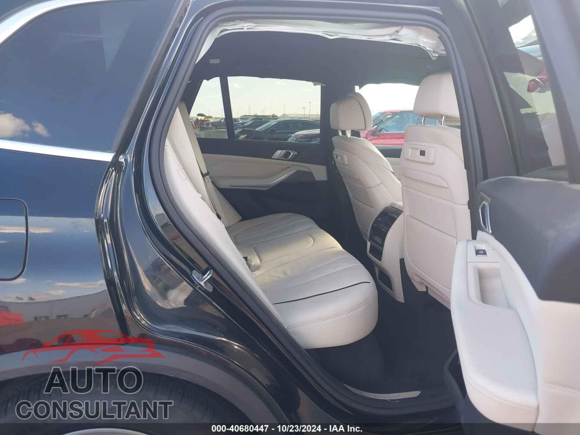 BMW X5 2019 - 5UXCR6C56KLK83775