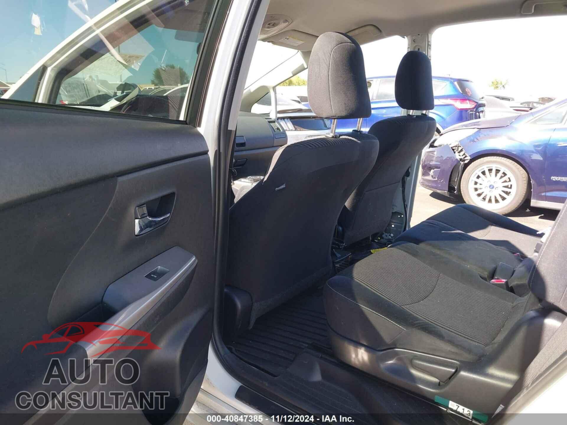 TOYOTA PRIUS V 2017 - JTDZN3EU5HJ062991