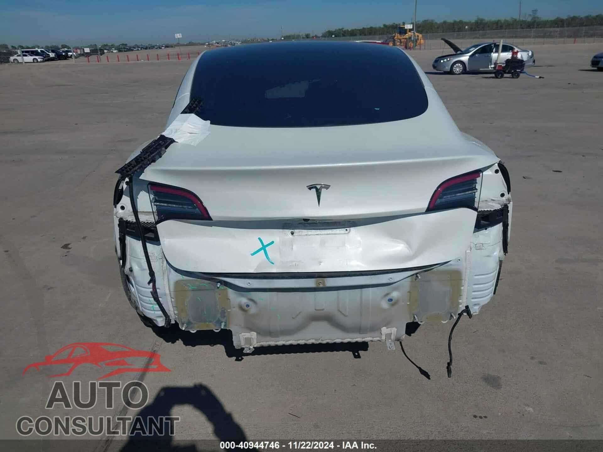 TESLA MODEL 3 2023 - 5YJ3E1EA2PF397244