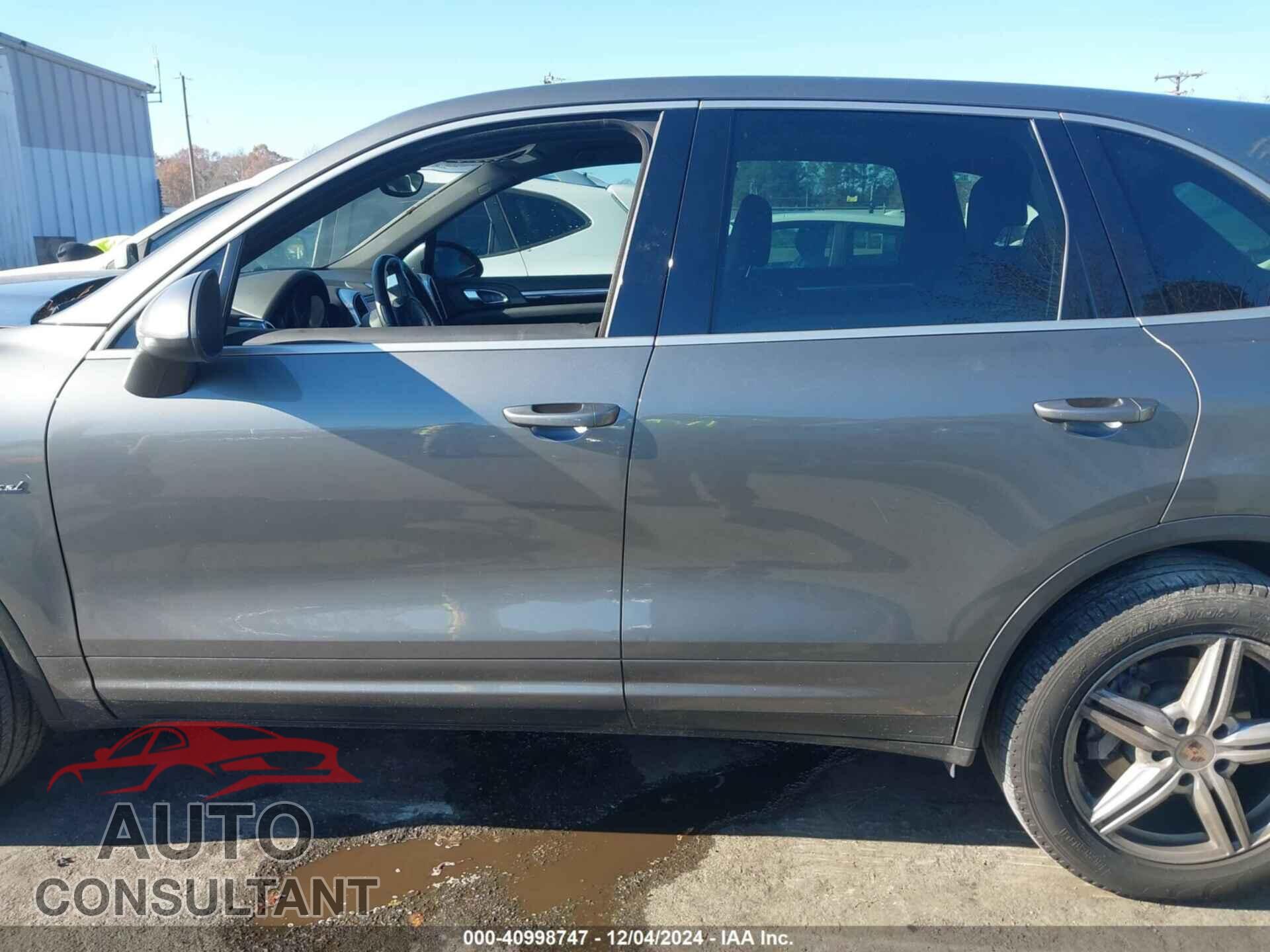 PORSCHE CAYENNE 2014 - WP1AF2A2XELA41898