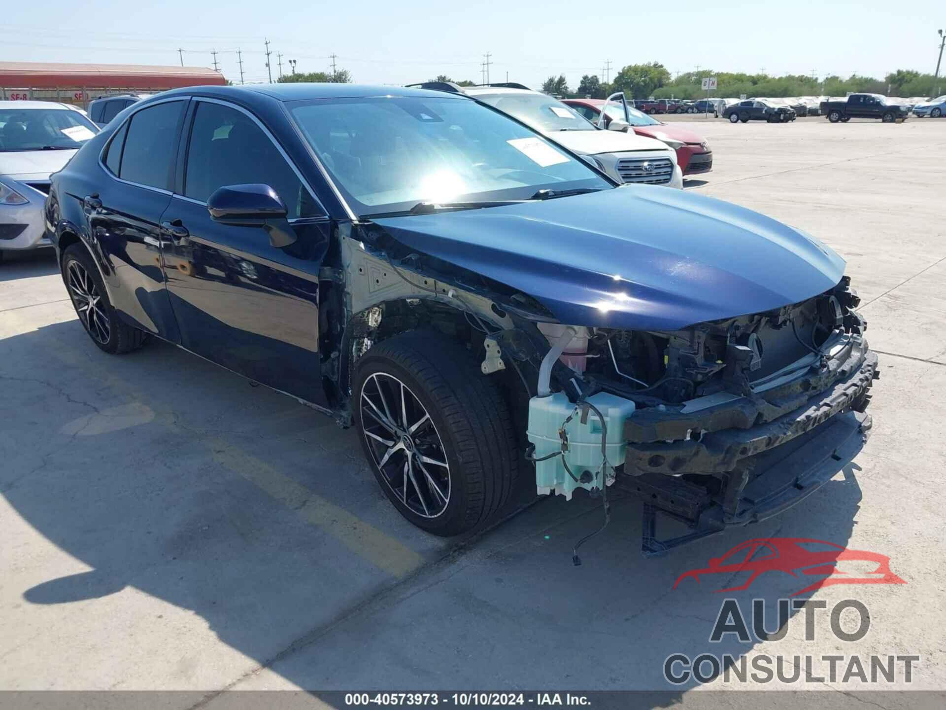 TOYOTA CAMRY 2021 - 4T1G11AK4MU596791