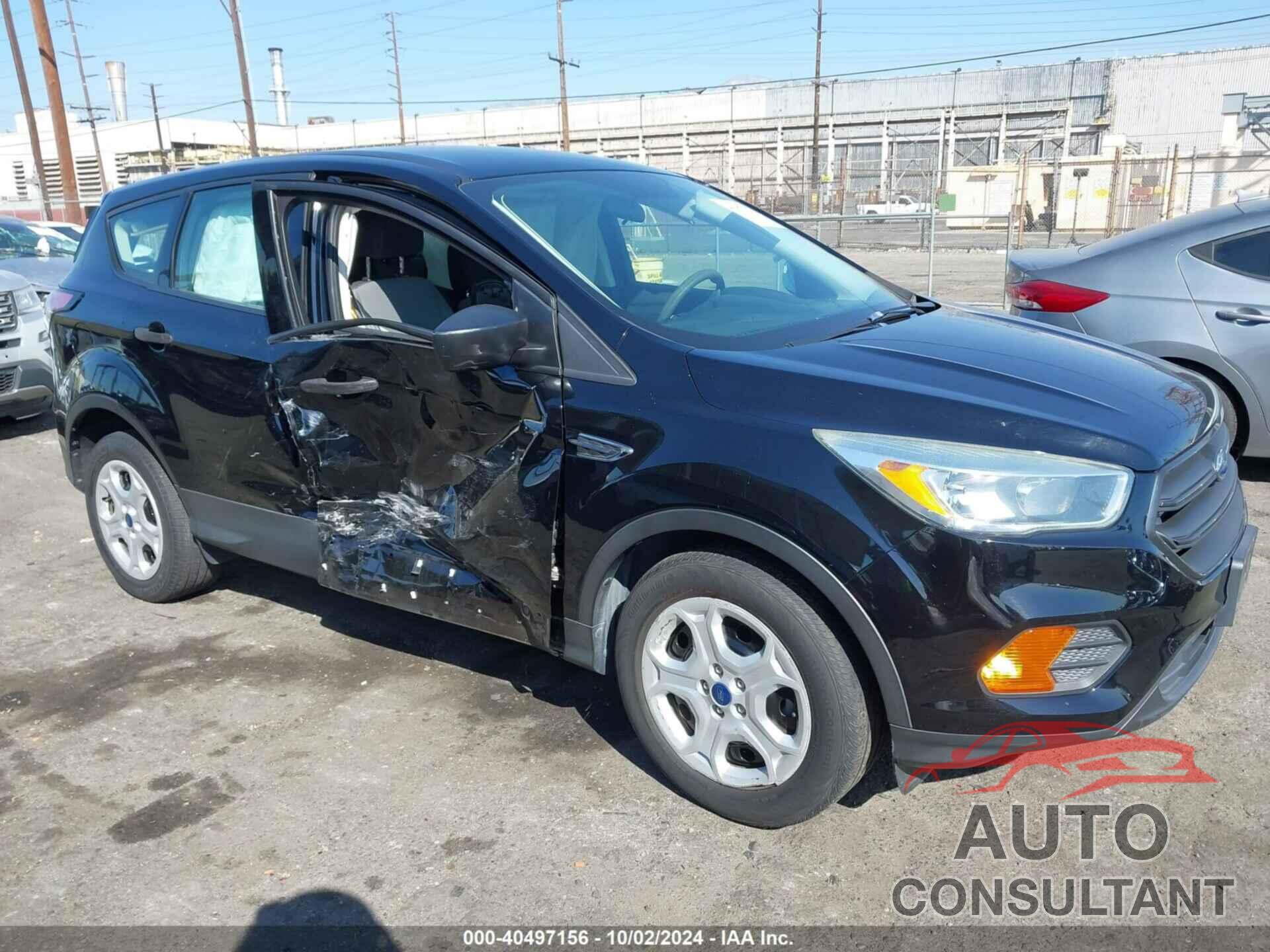 FORD ESCAPE 2017 - 1FMCU0F74HUD29063