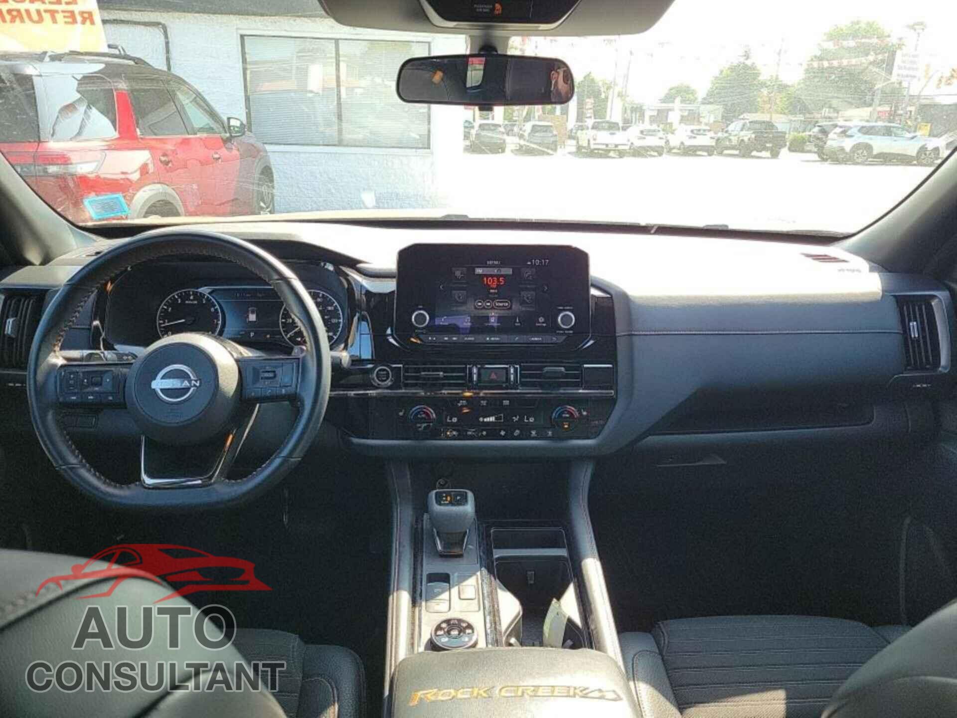 NISSAN PATHFINDER 2023 - 5N1DR3BD4PC240911
