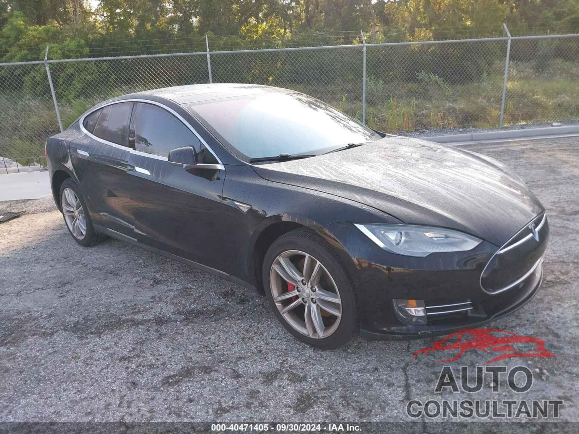 TESLA MODEL S 2015 - 5YJSA1E43FF112342