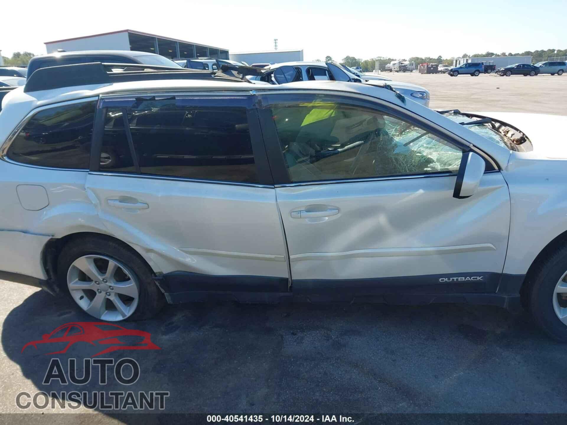 SUBARU OUTBACK 2013 - 4S4BRCCC8D3272298