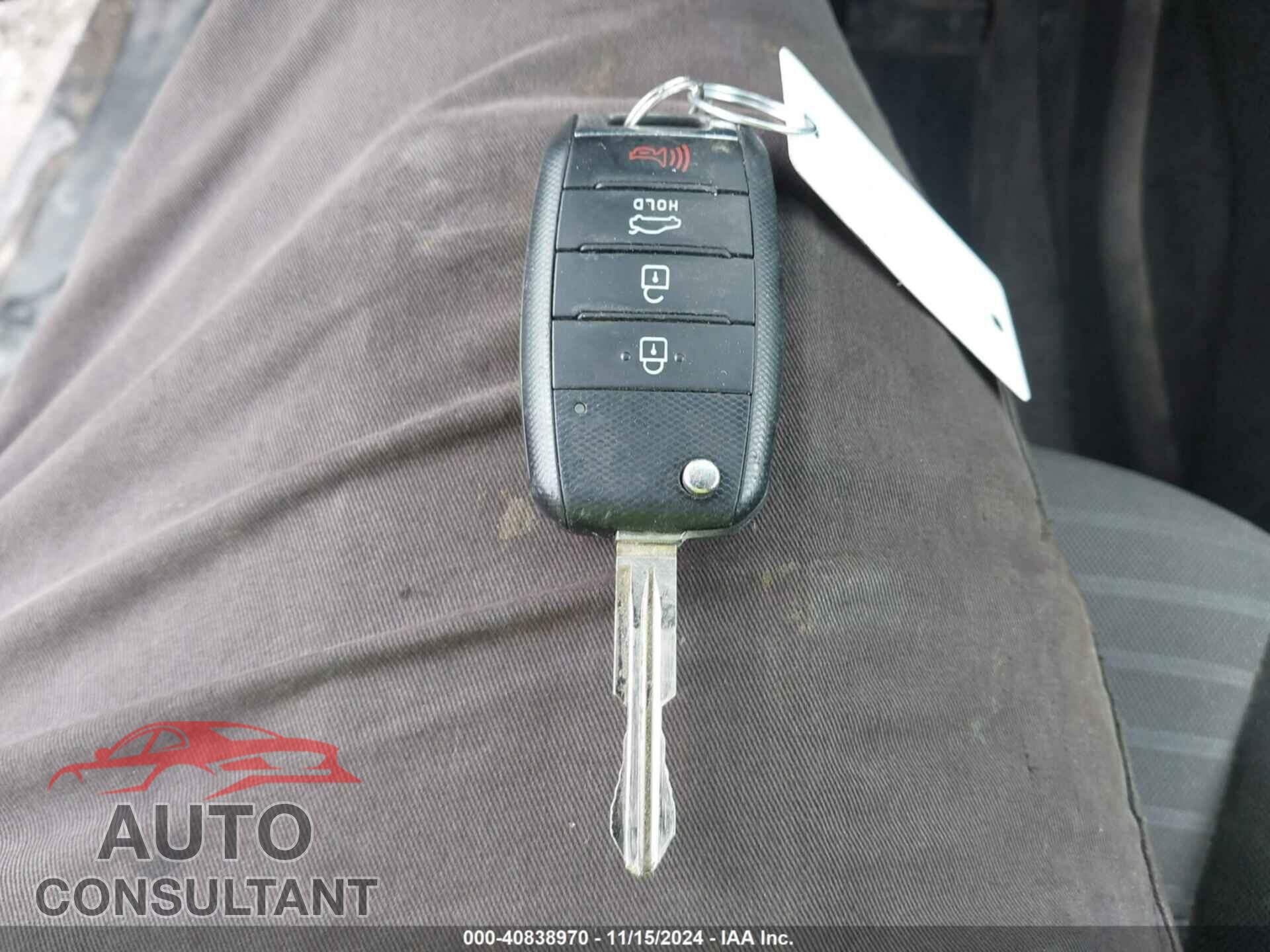 KIA FORTE 2017 - 3KPFL4A76HE102829