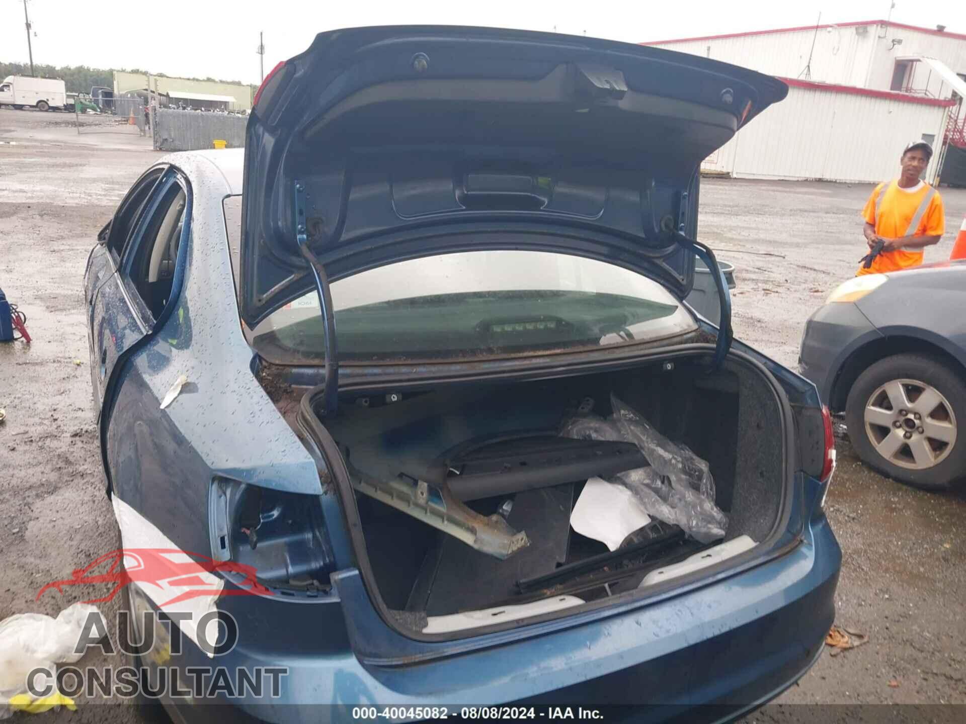 VOLKSWAGEN JETTA 2017 - 3VW2B7AJ0HM373029