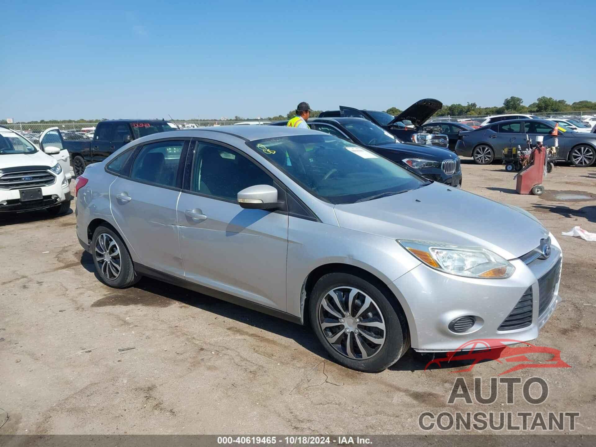 FORD FOCUS 2013 - 1FADP3F2XDL176829