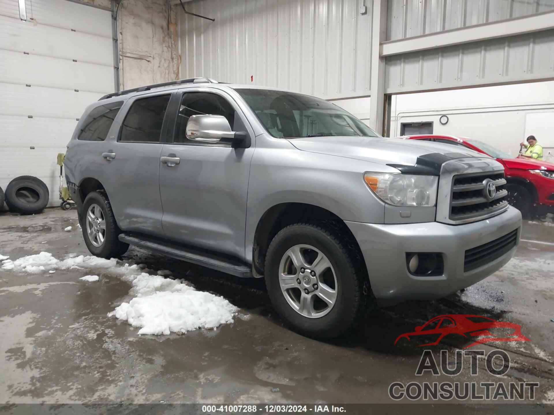 TOYOTA SEQUOIA 2013 - 5TDBY5G12DS086198