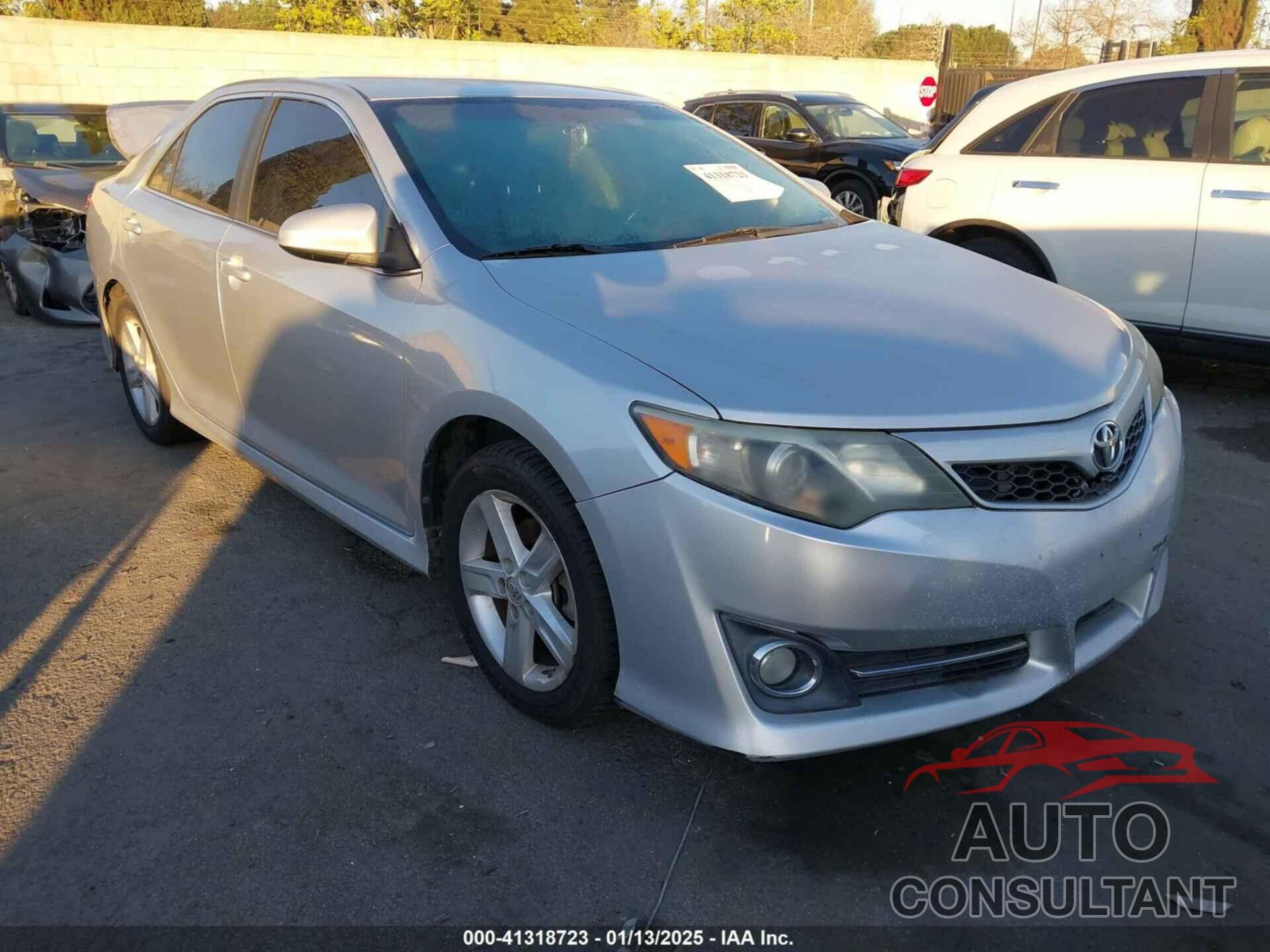 TOYOTA CAMRY 2014 - 4T1BF1FK0EU824713