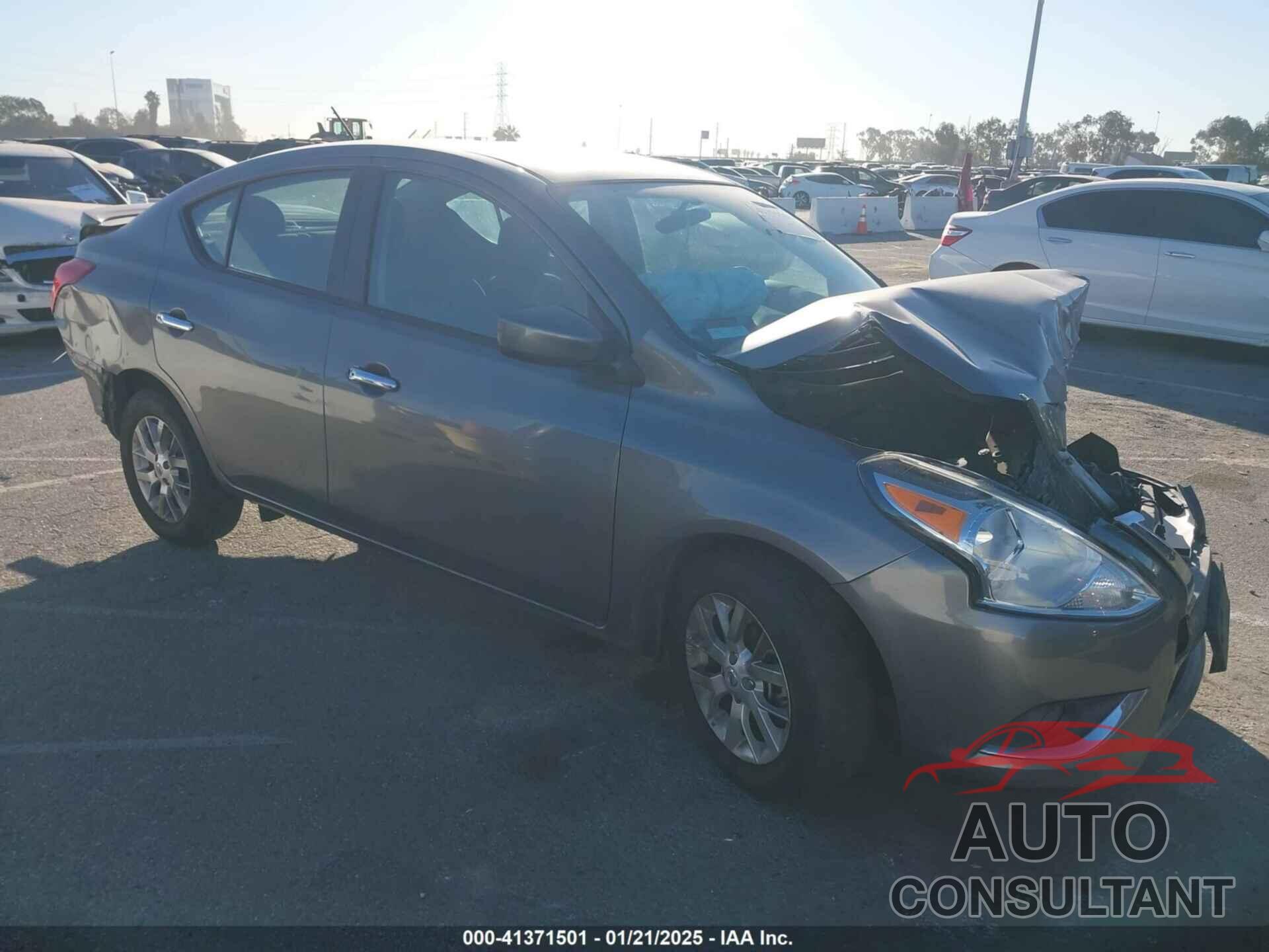 NISSAN VERSA 2019 - 3N1CN7AP4KL800005