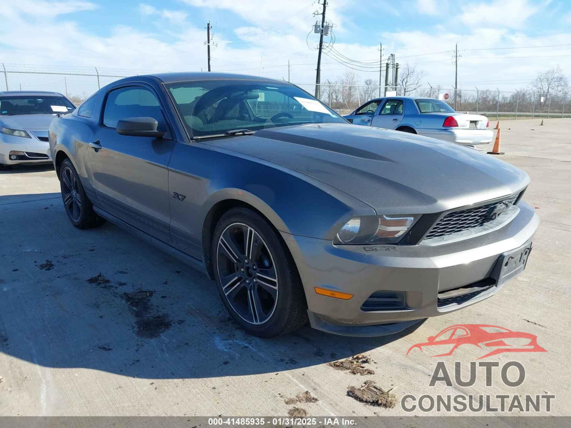 FORD MUSTANG 2011 - 1ZVBP8AM1B5137956