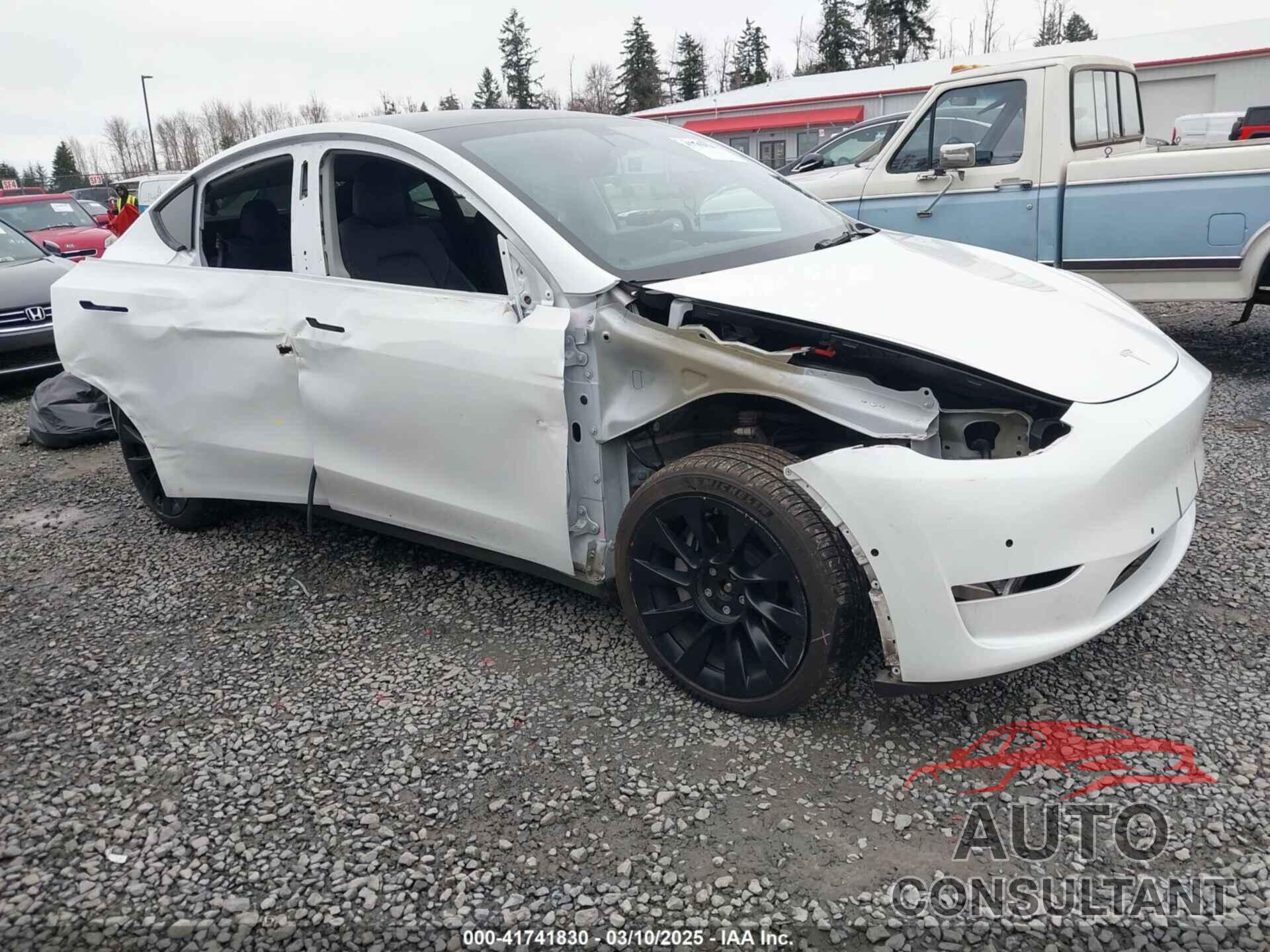 TESLA MODEL Y 2021 - 5YJYGDEE9MF301349