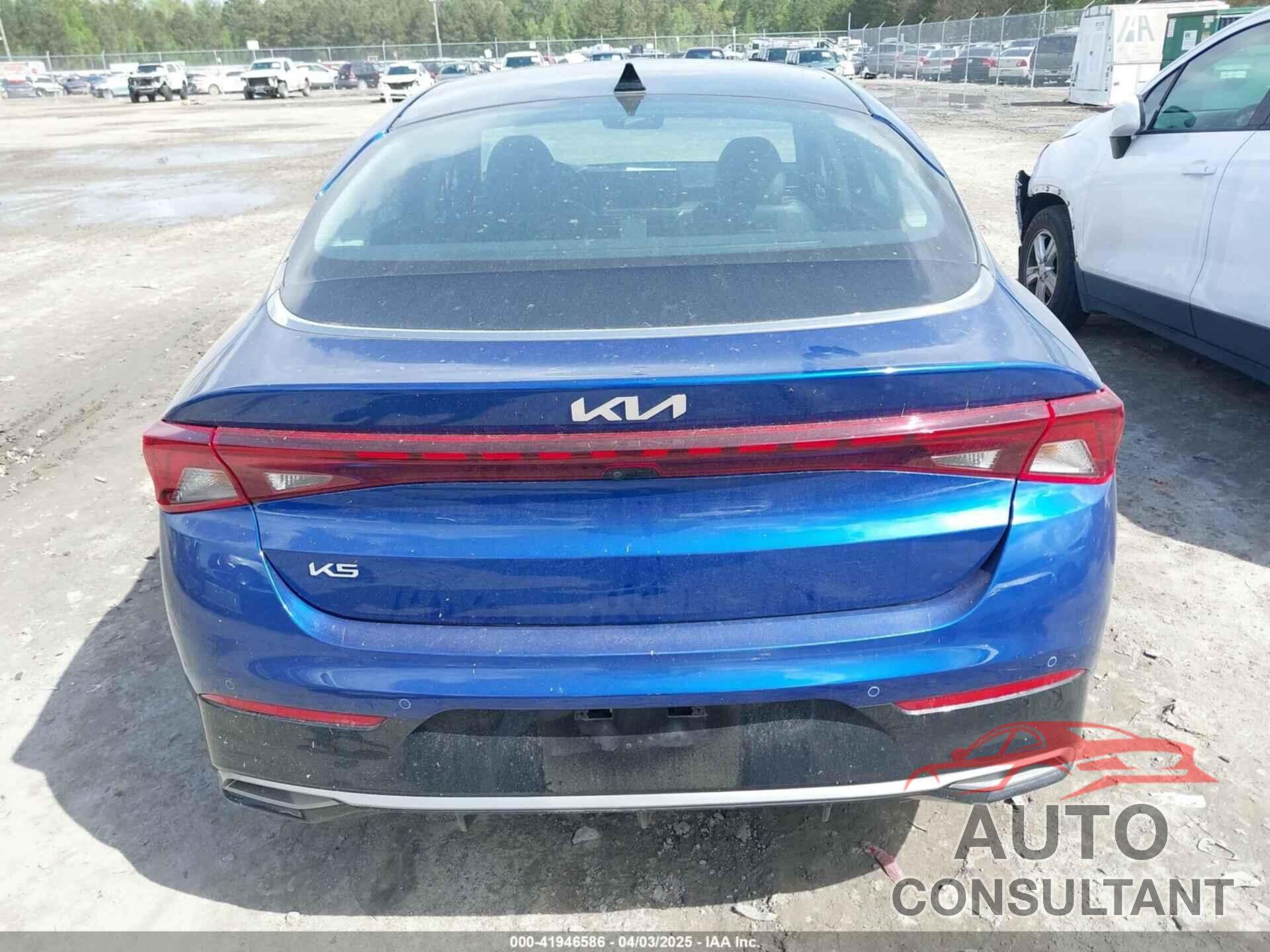 KIA K5 2023 - 5XXG34J27PG176727