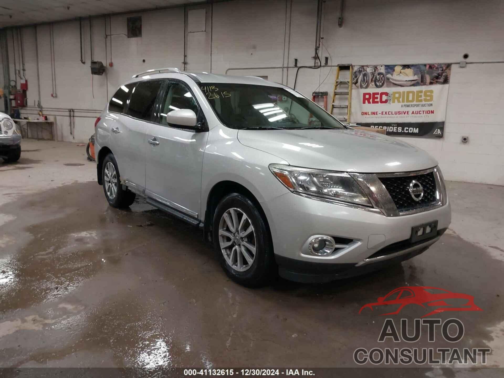 NISSAN PATHFINDER 2015 - 5N1AR2MM2FC600458