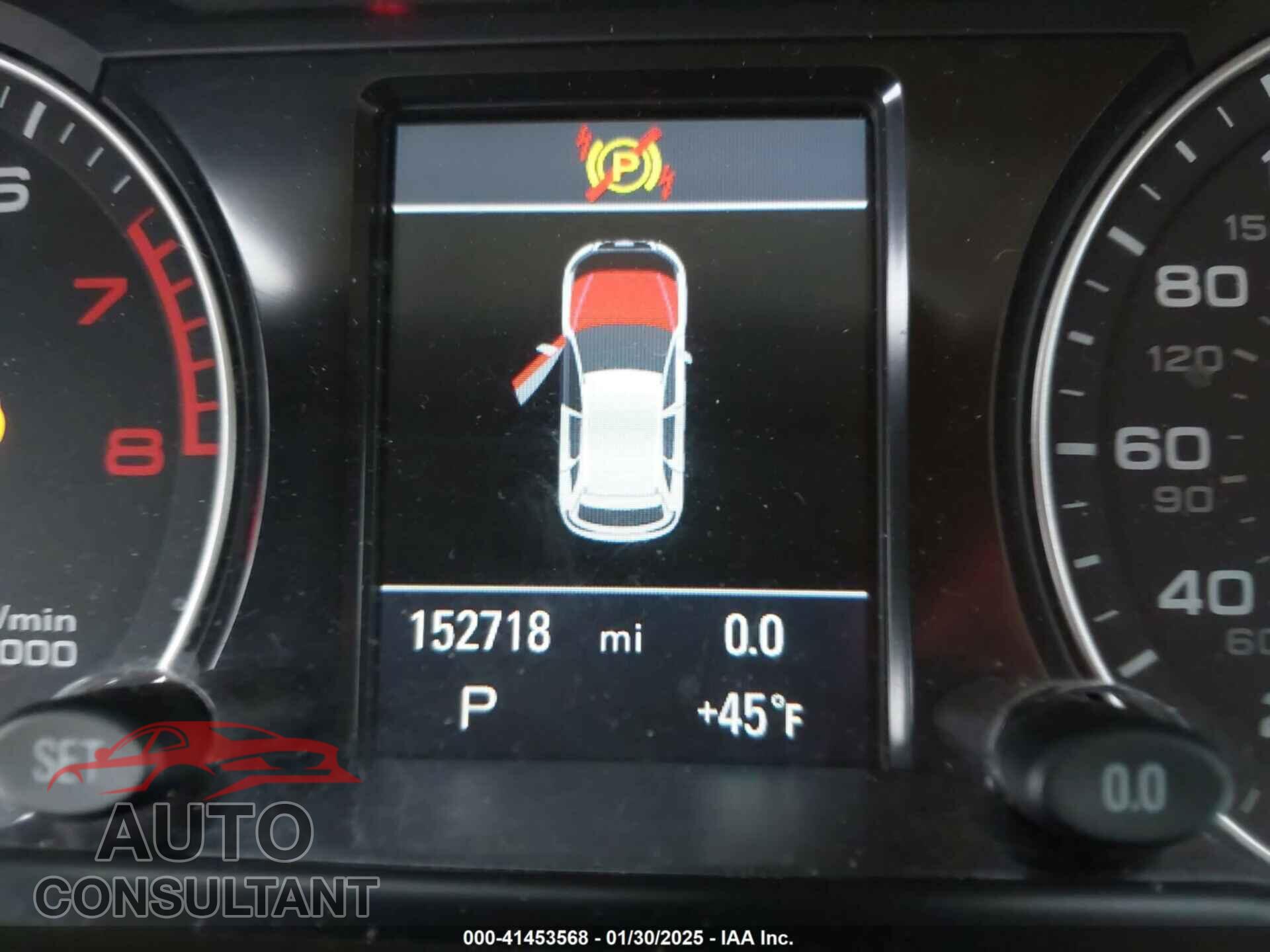 AUDI Q5 2011 - WA1LFAFP9BA031101