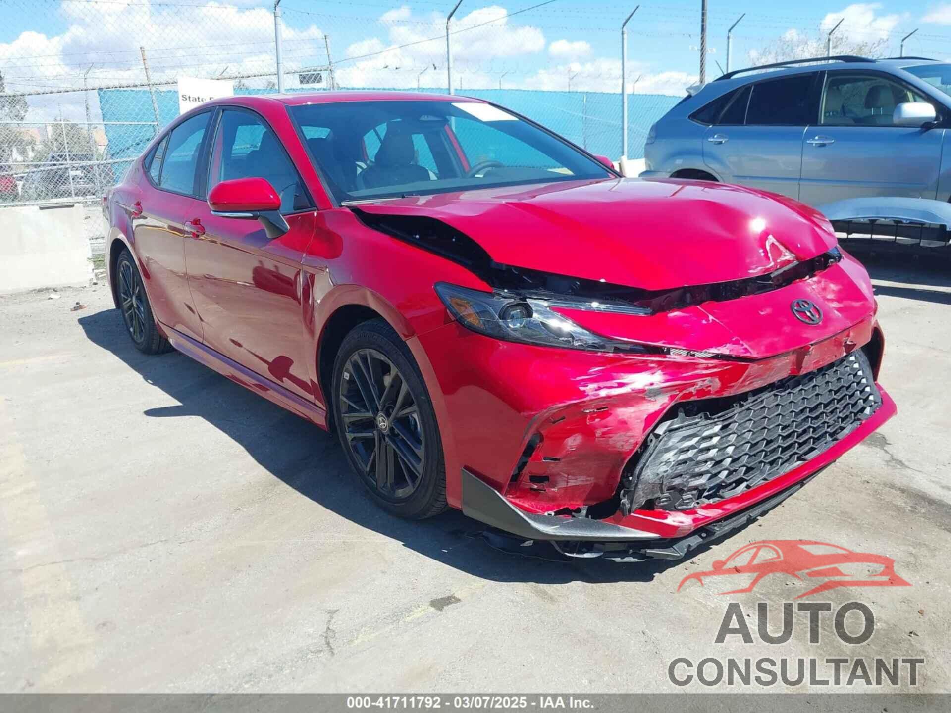 TOYOTA CAMRY 2025 - 4T1DAACK2SU093659