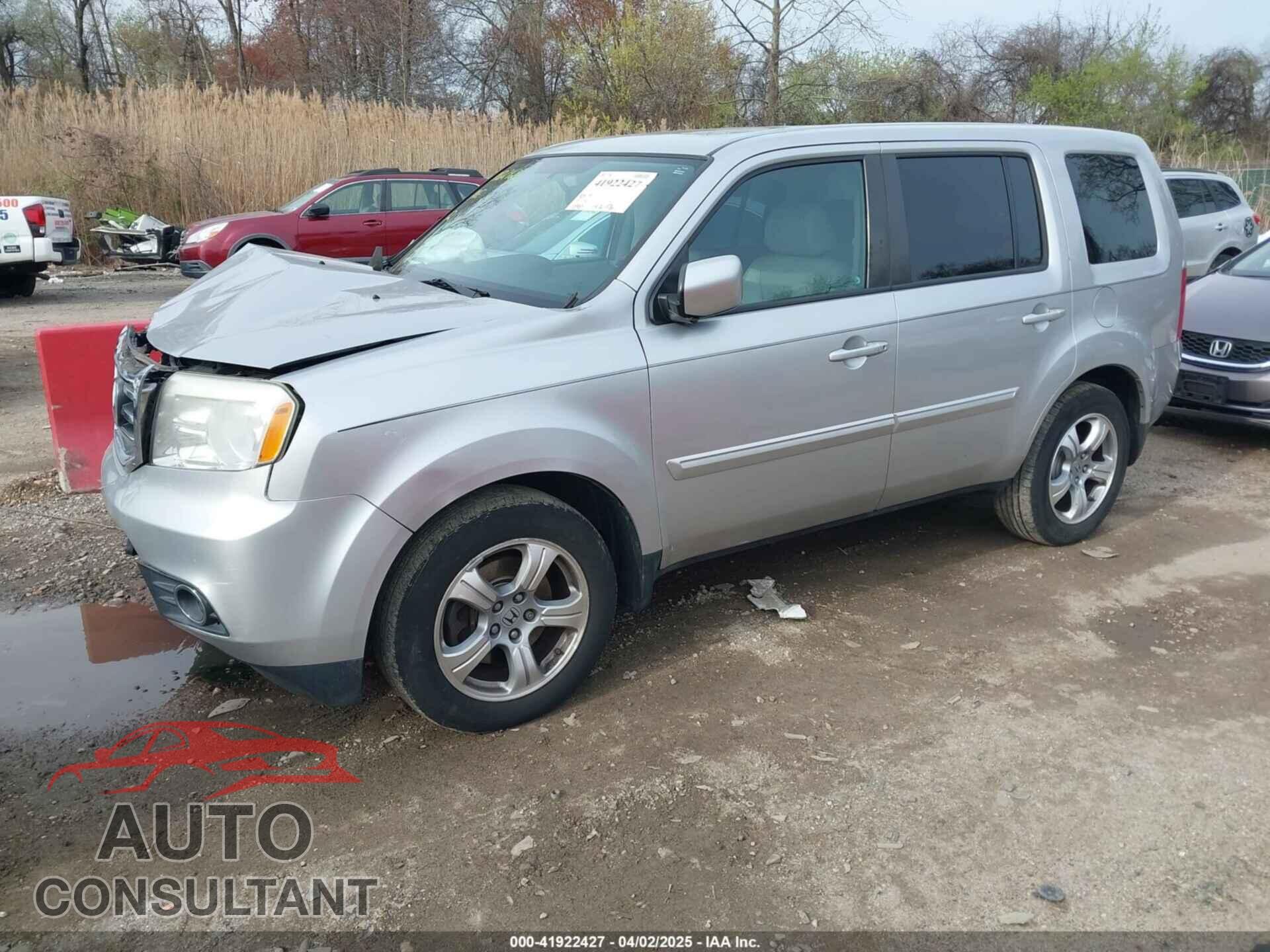 HONDA PILOT 2014 - 5FNYF4H62EB056189