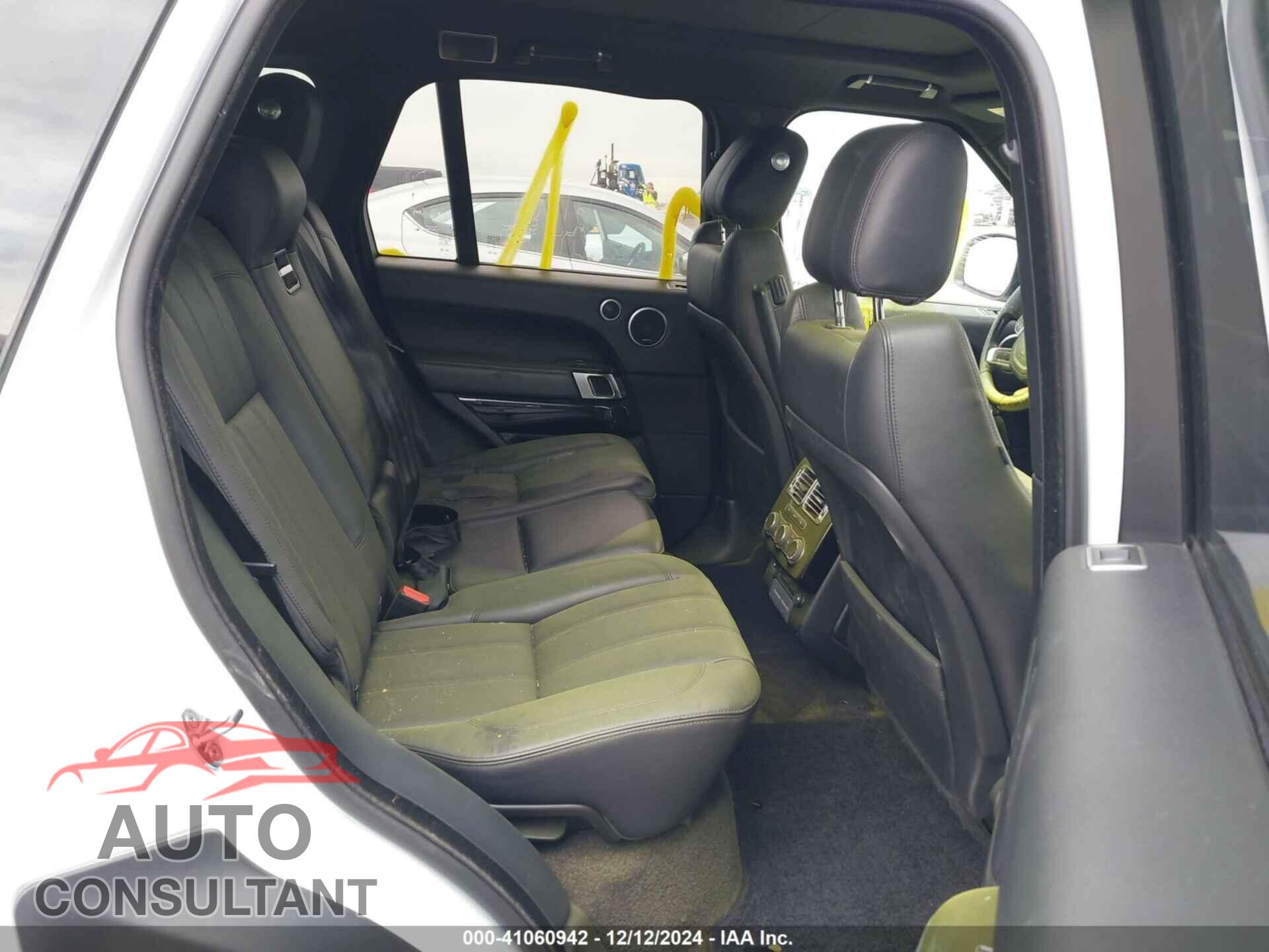 LAND ROVER RANGE ROVER 2017 - SALGS2FE0HA371875