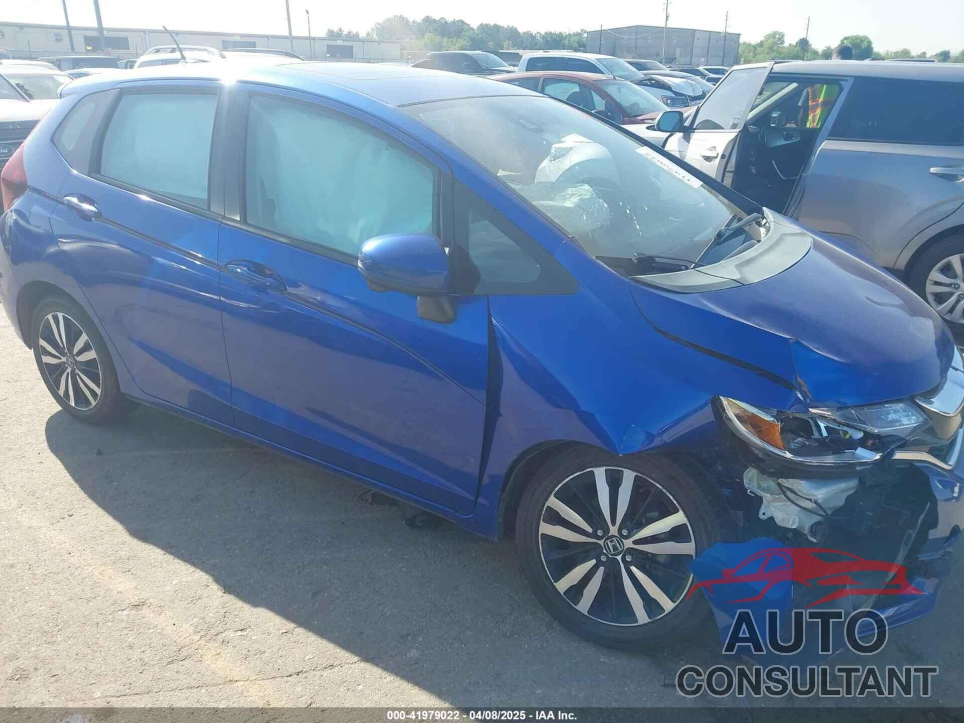 HONDA FIT 2018 - 3HGGK5H83JM727097
