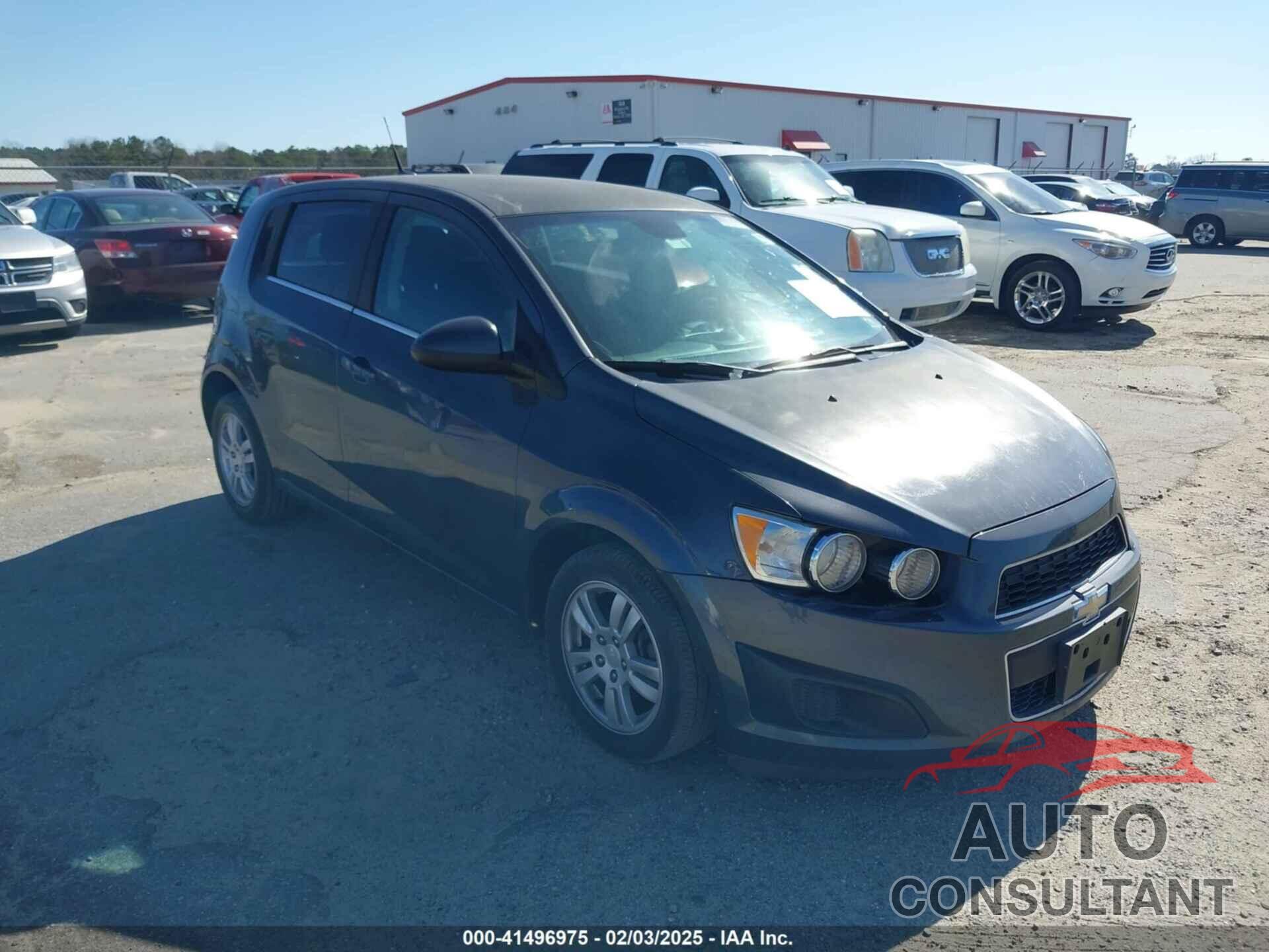CHEVROLET SONIC 2013 - 1G1JC6SB1D4164944