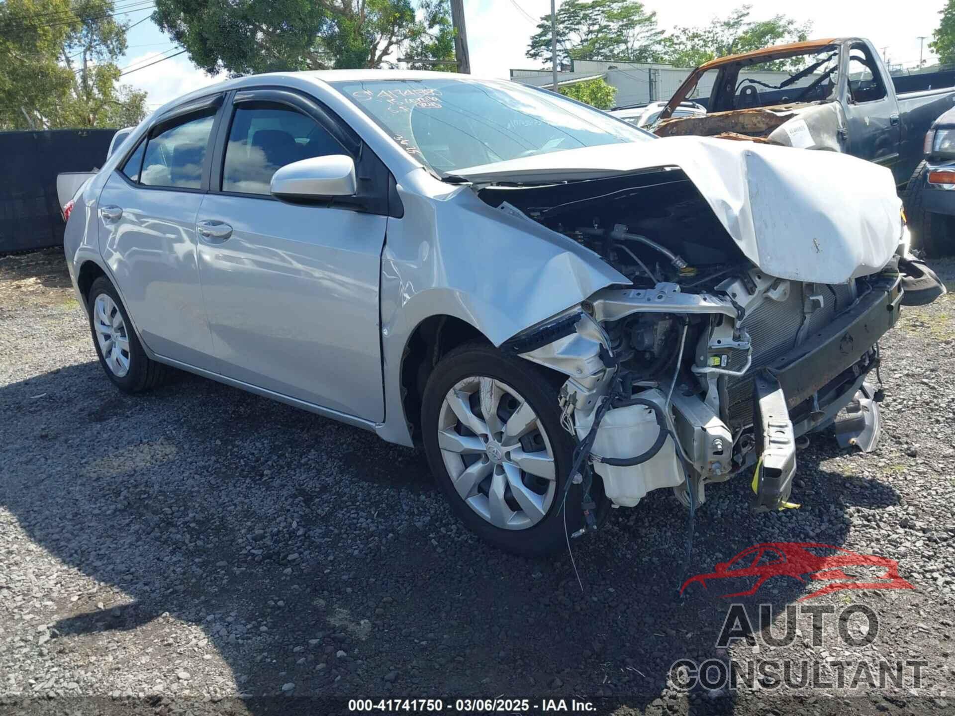 TOYOTA COROLLA 2015 - 5YFBURHE9FP198237