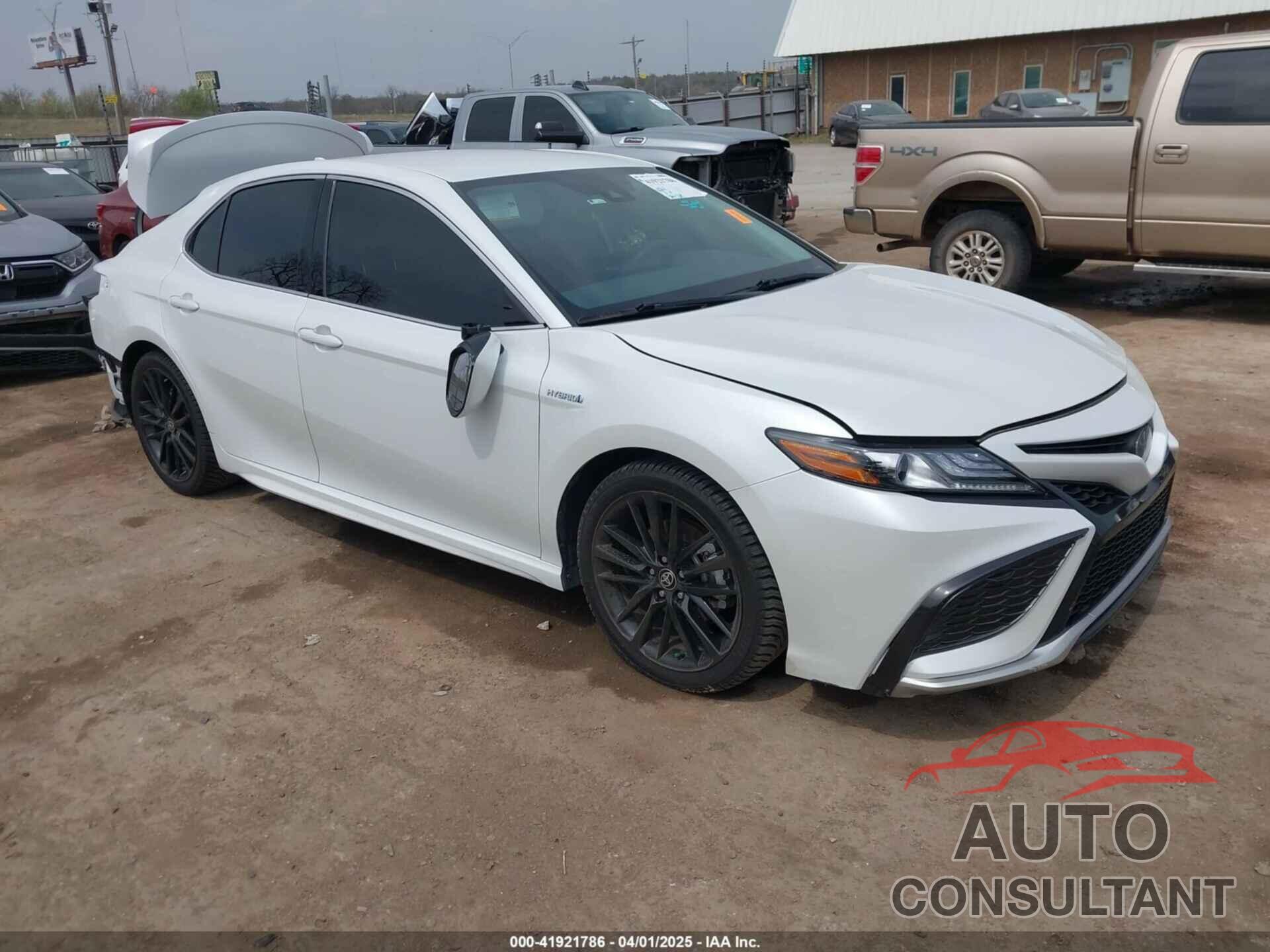 TOYOTA CAMRY 2021 - 4T1K31AK7MU568679
