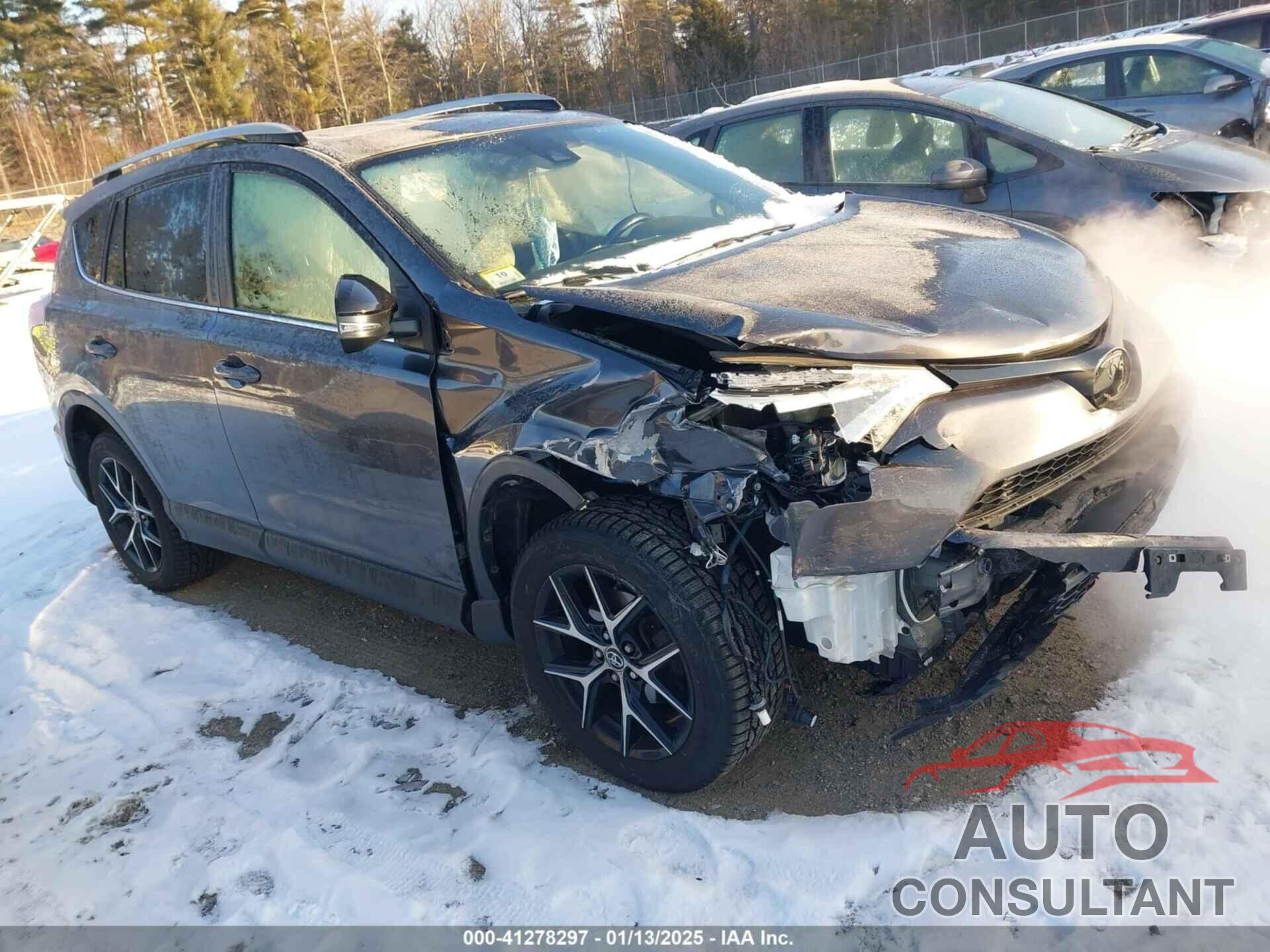 TOYOTA RAV4 2017 - JTMJFREV9HJ714808